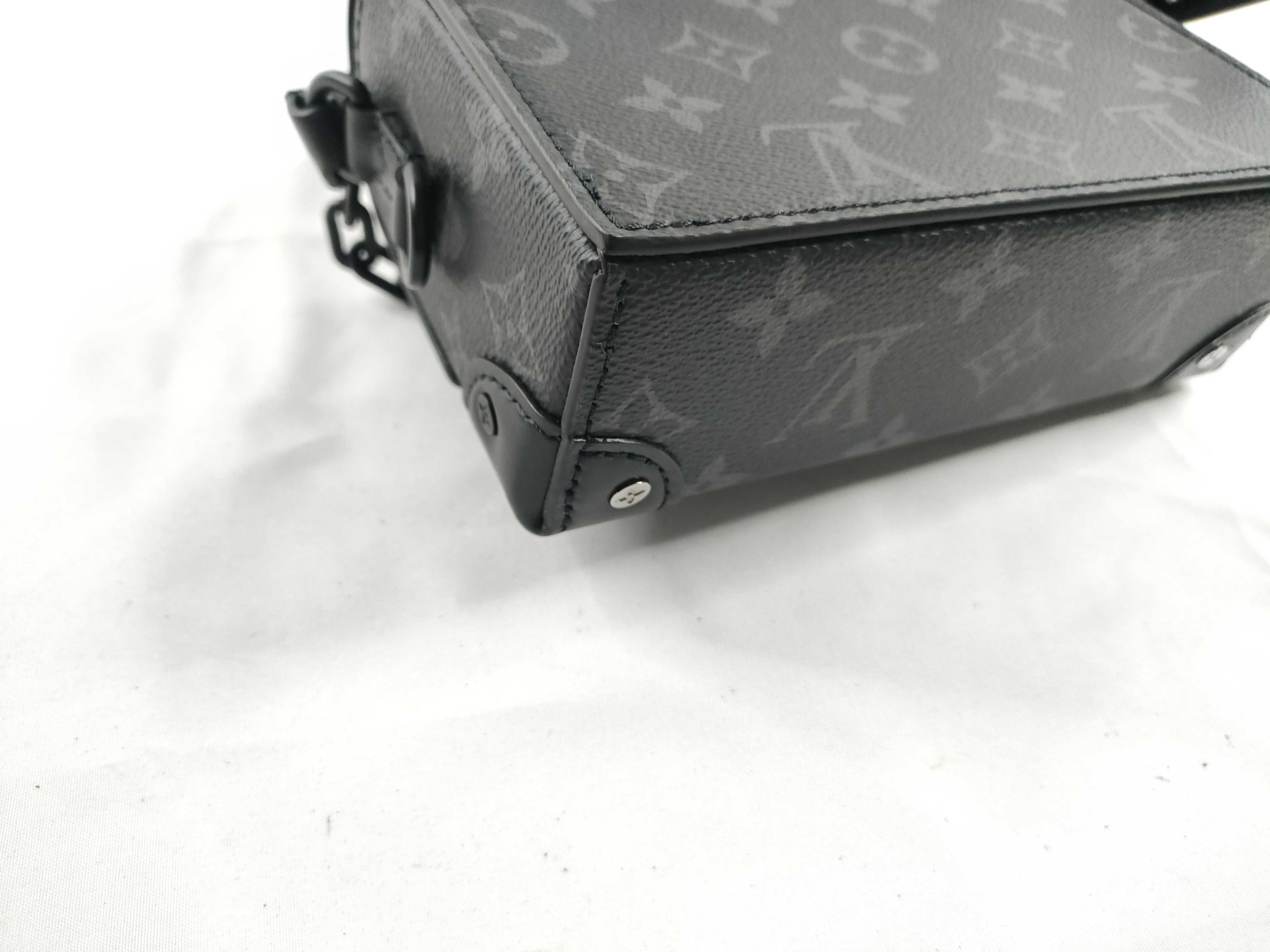 Monogram Eclipse Steamer Wearable Wallet M81783 with strap, shoulder bag — view 3