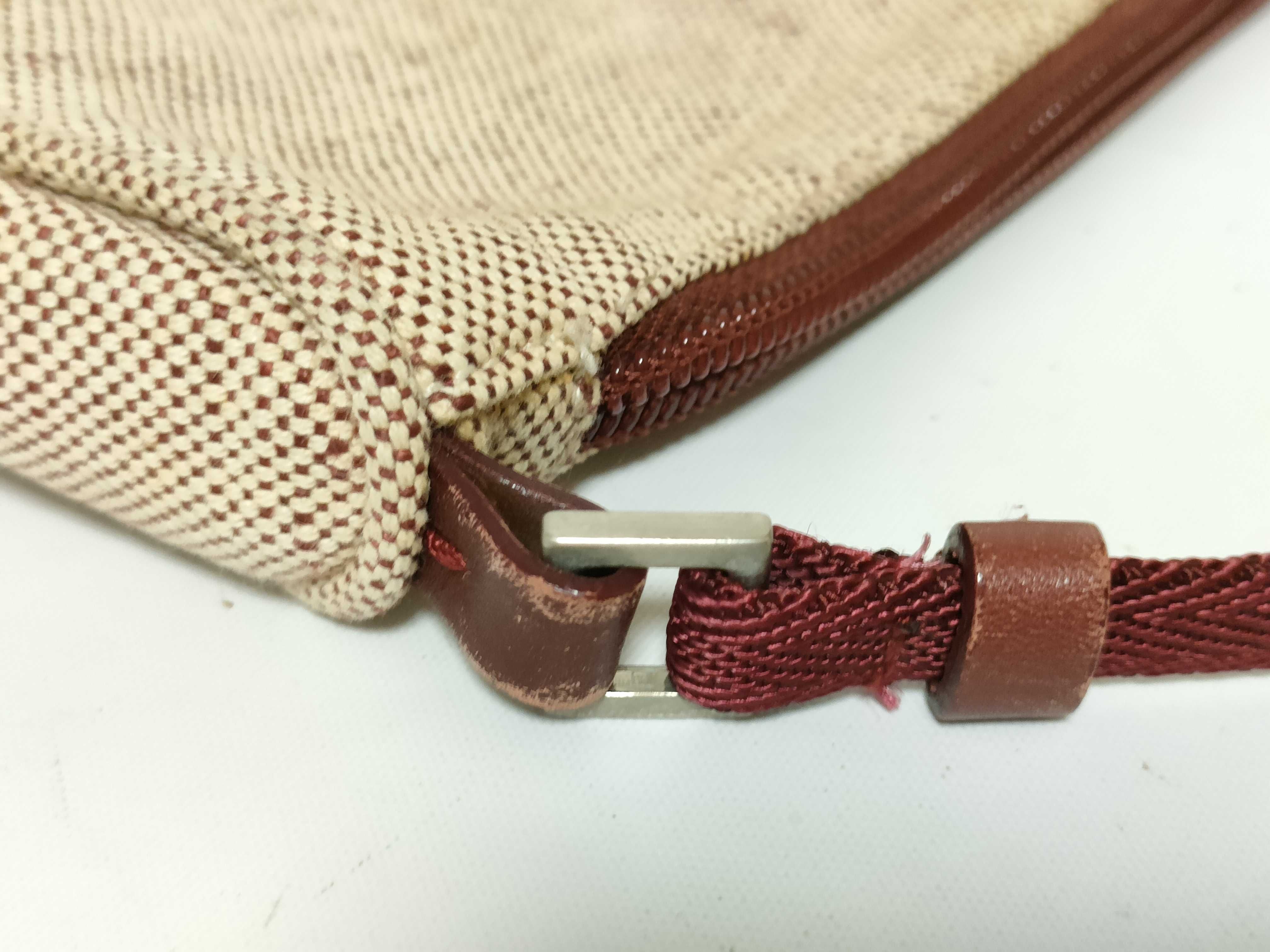 accessory pouch — view 5