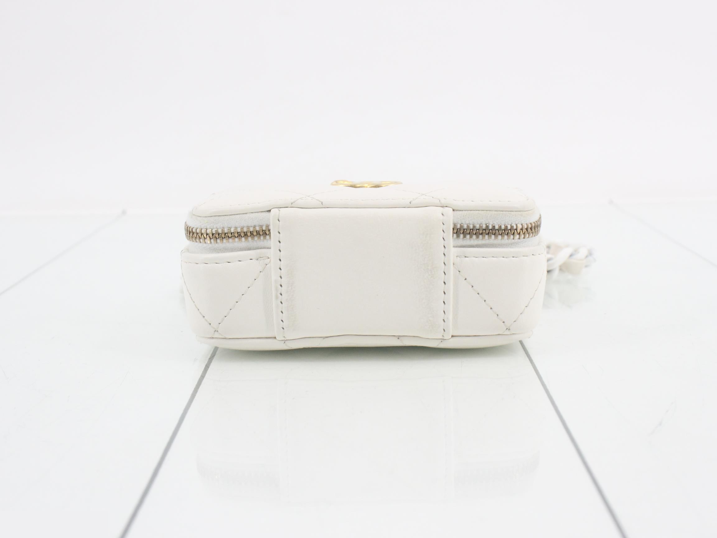Matelassé Leather Coco Mark Chain Shoulder Bag, White — view 3