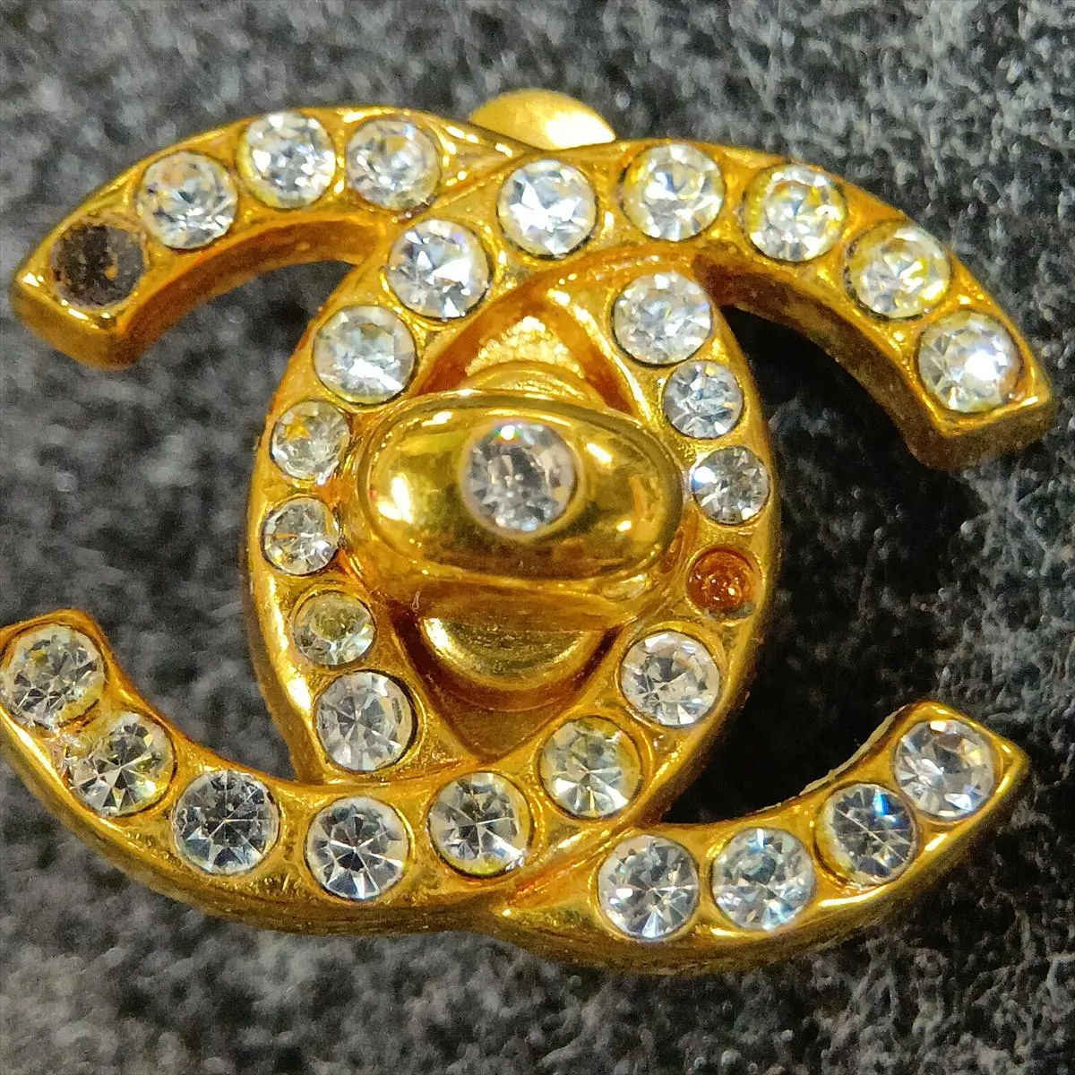 Coco Mark Turnlock 96A Earrings (Pair) GP x Rhinestone Gold. Shows signs of wear: — view 6