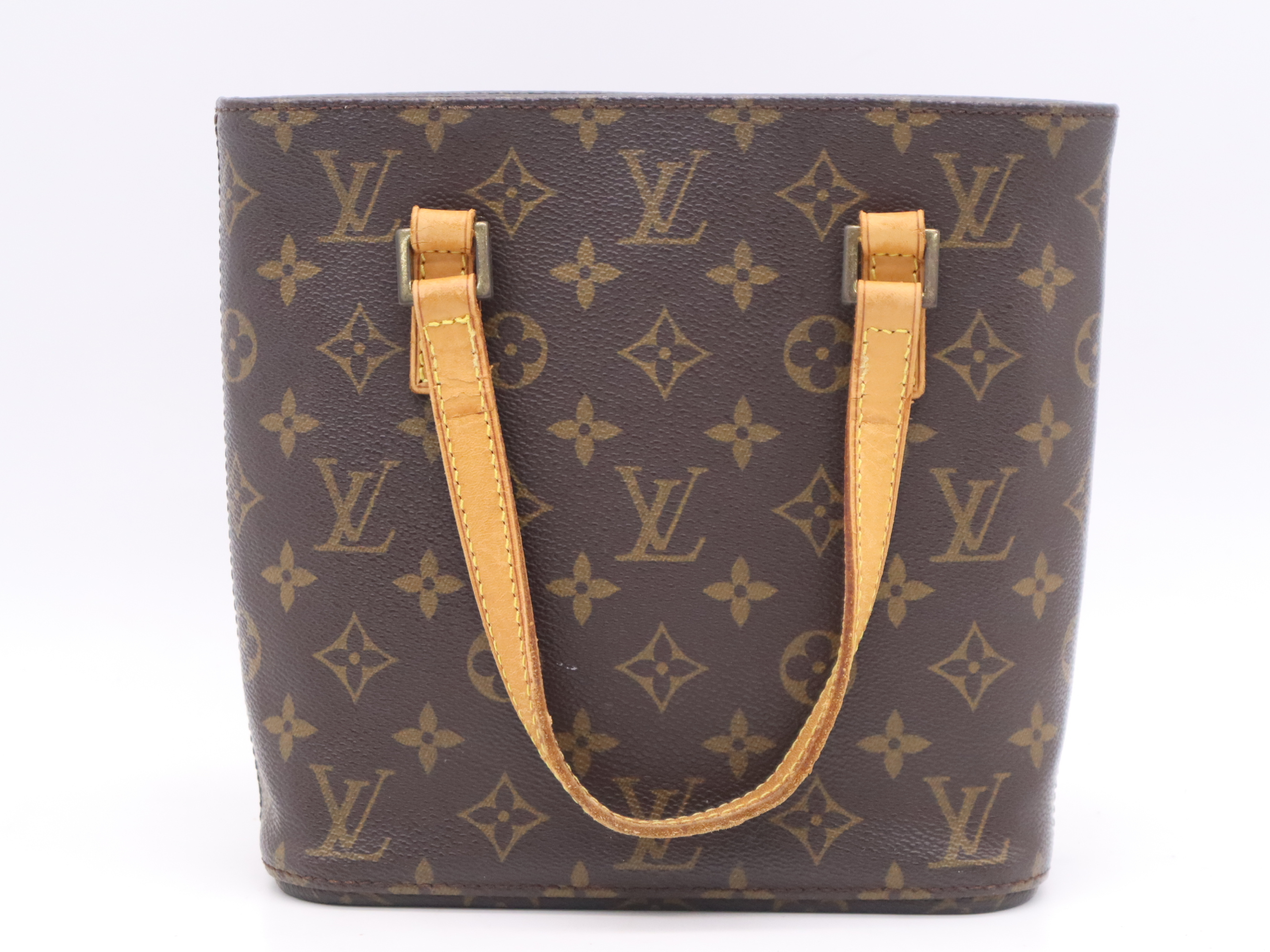 M51172 Monogram Vavin PM Tote Bag — view 2