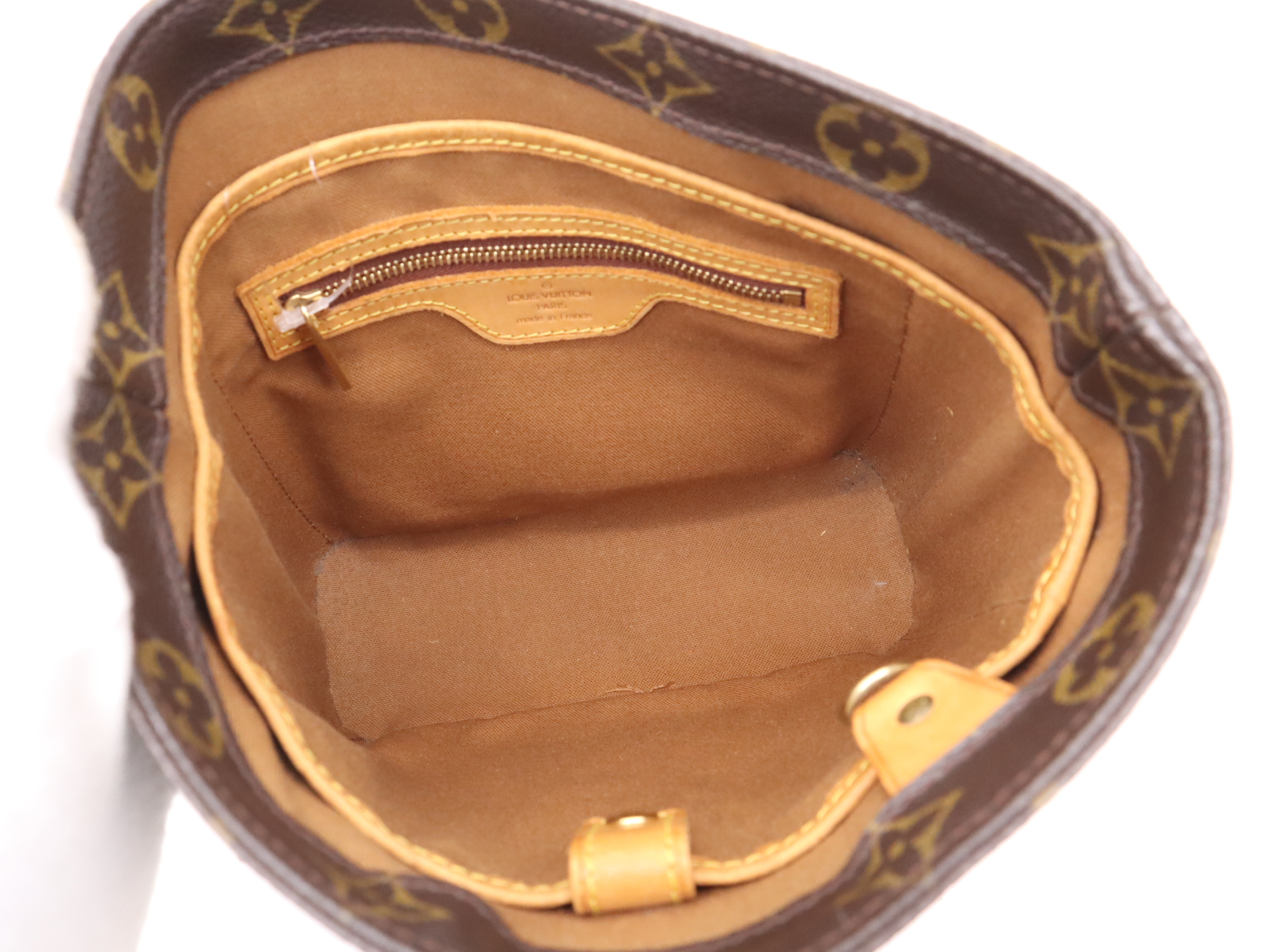 M51172 Monogram Vavin PM Tote Bag — view 12