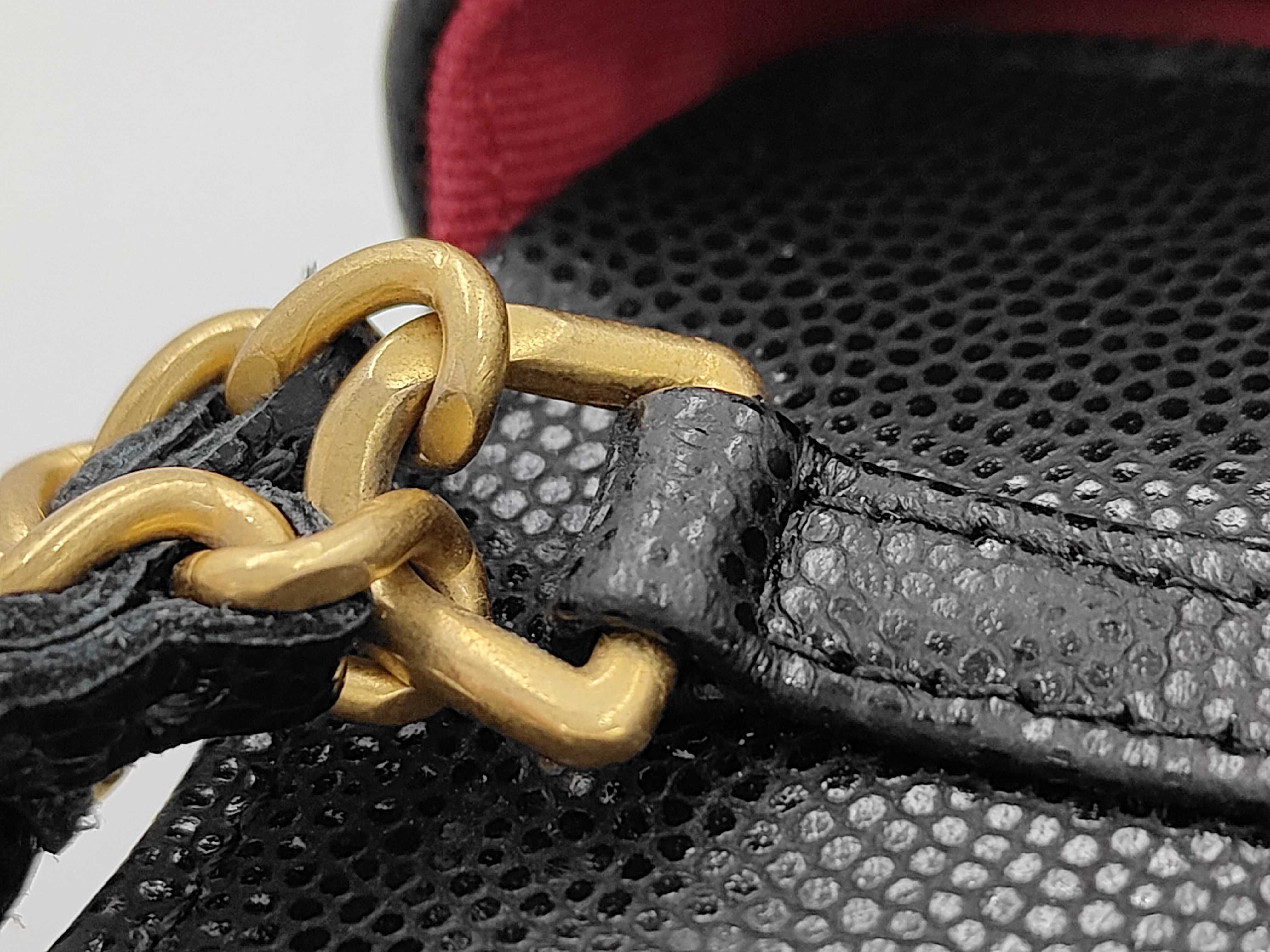 Chain Shoulder Bag — view 8