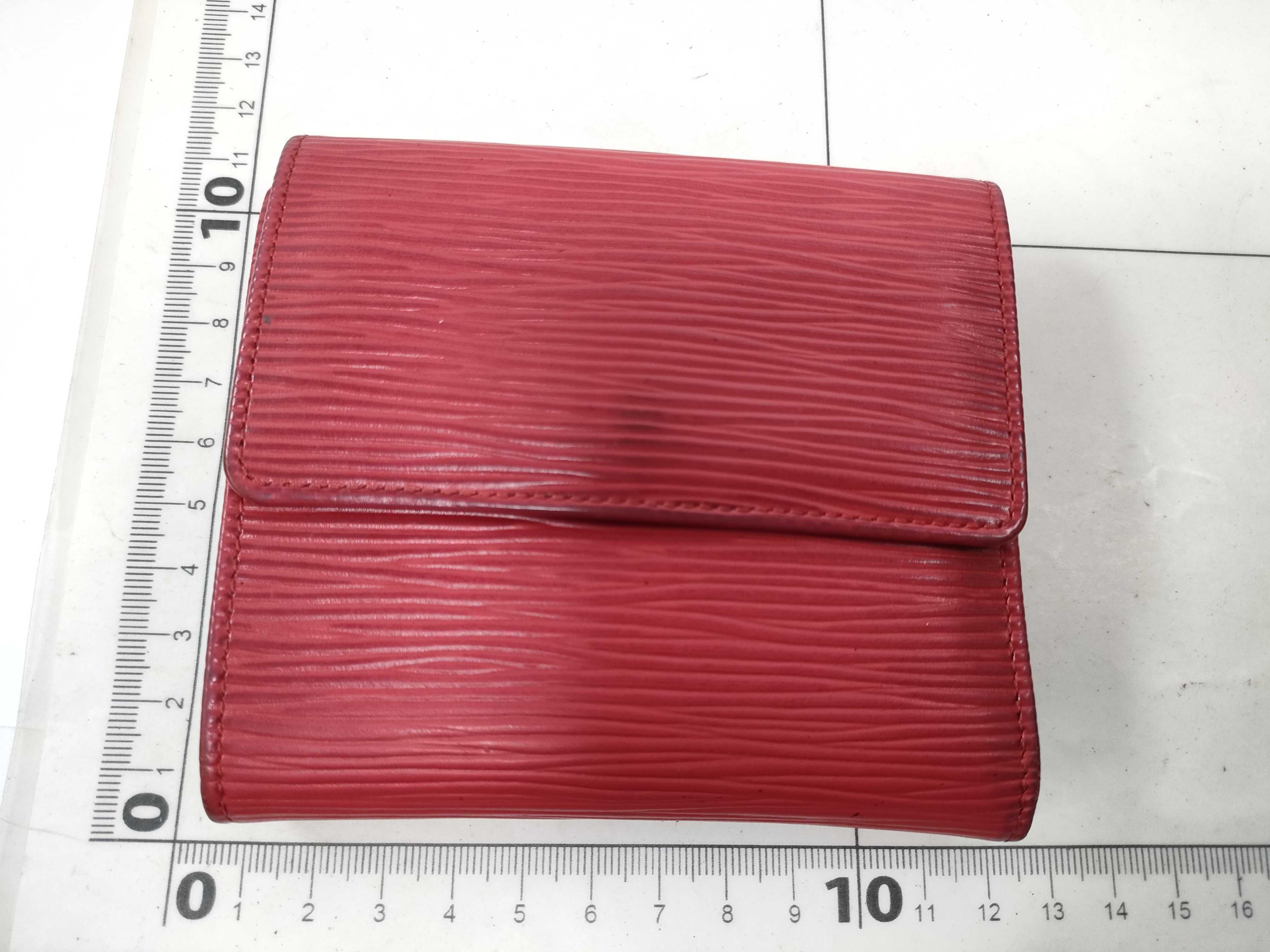 Epi LV Epi Portemonnaie Billet Carte Credit M63487 Red Wallet — view 2