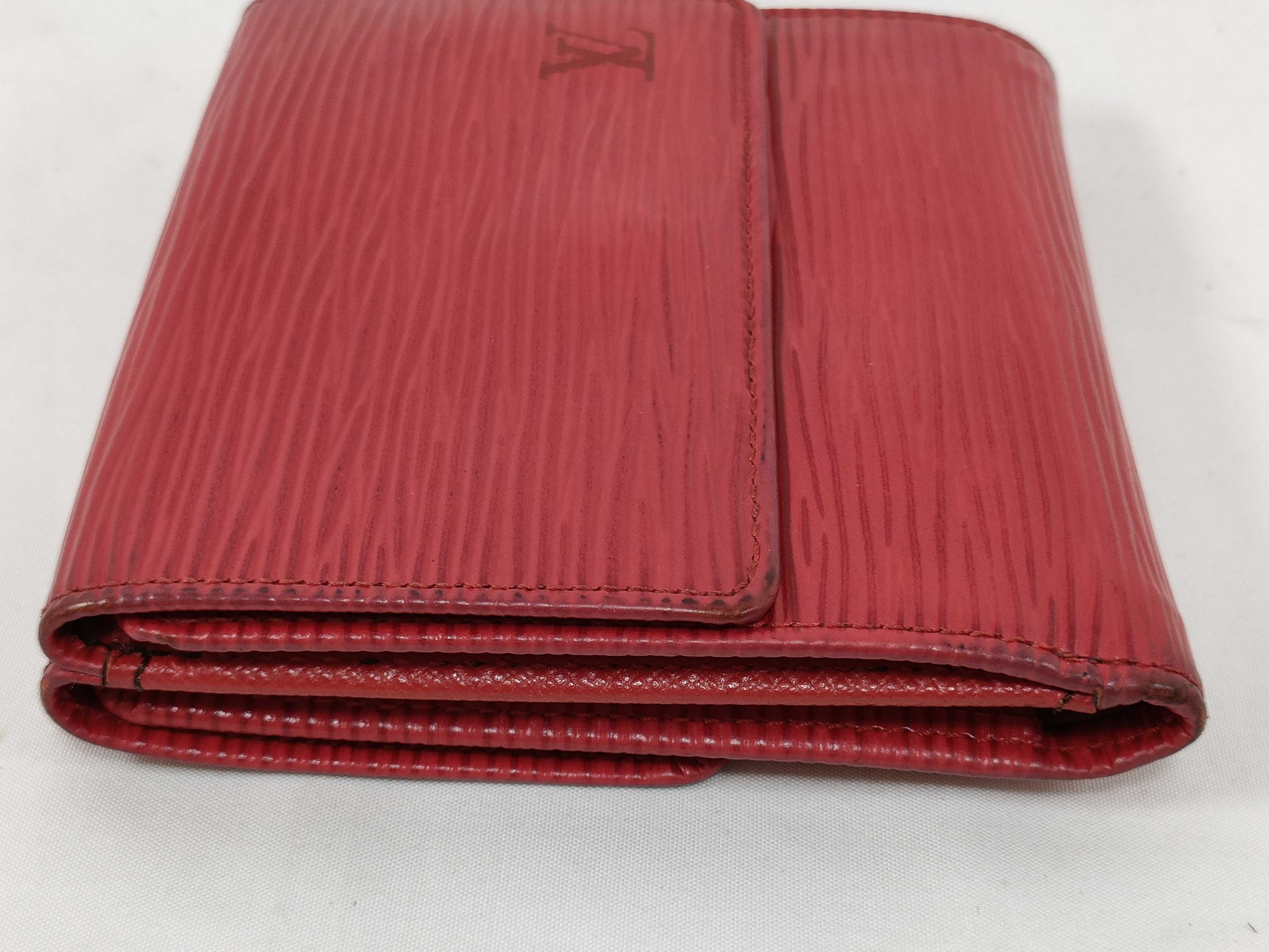 Epi LV Epi Portemonnaie Billet Carte Credit M63487 Red Wallet — view 3