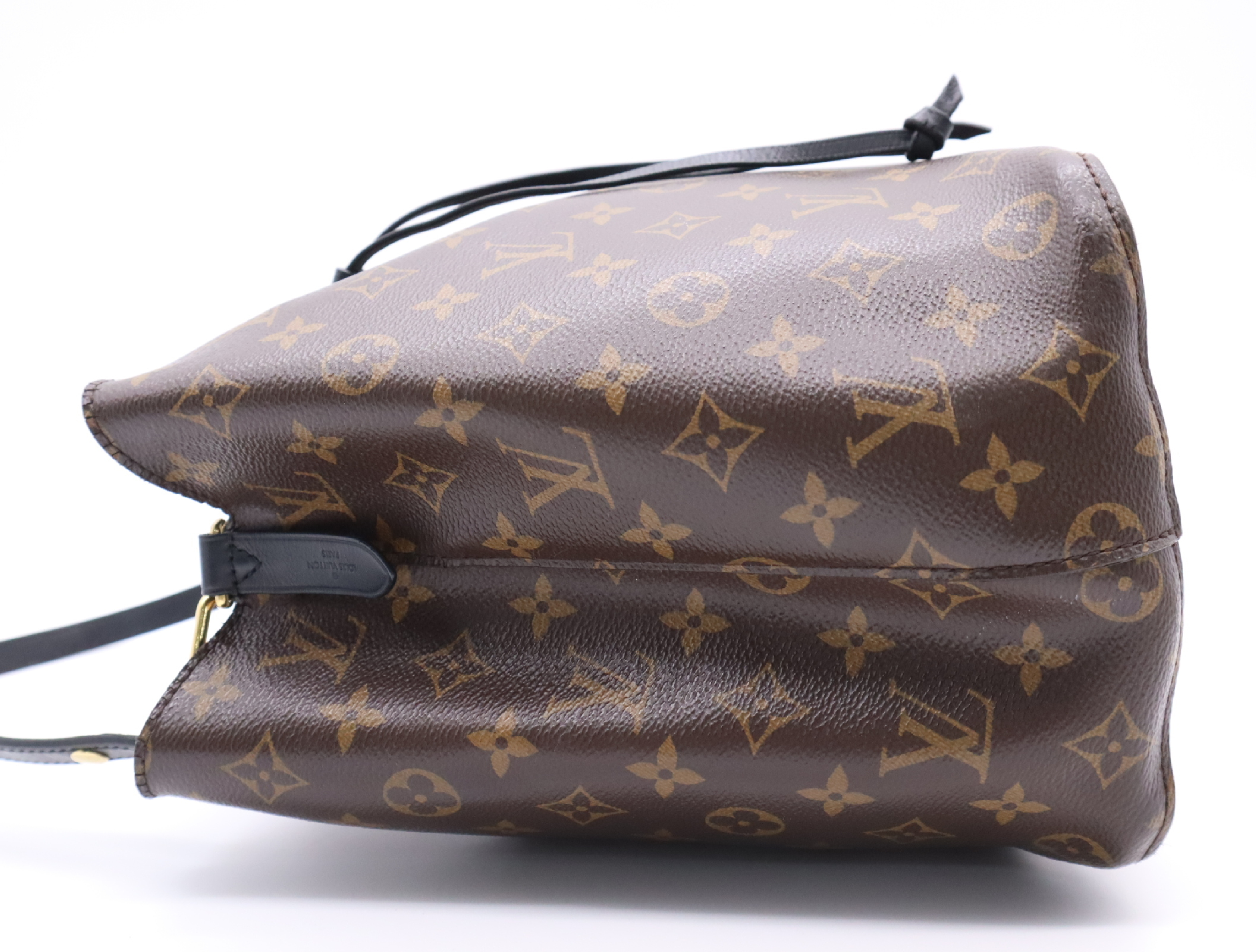 M44020 Monogram Neo Noe Noir Shoulder Bag with Shoulder Strap — view 3