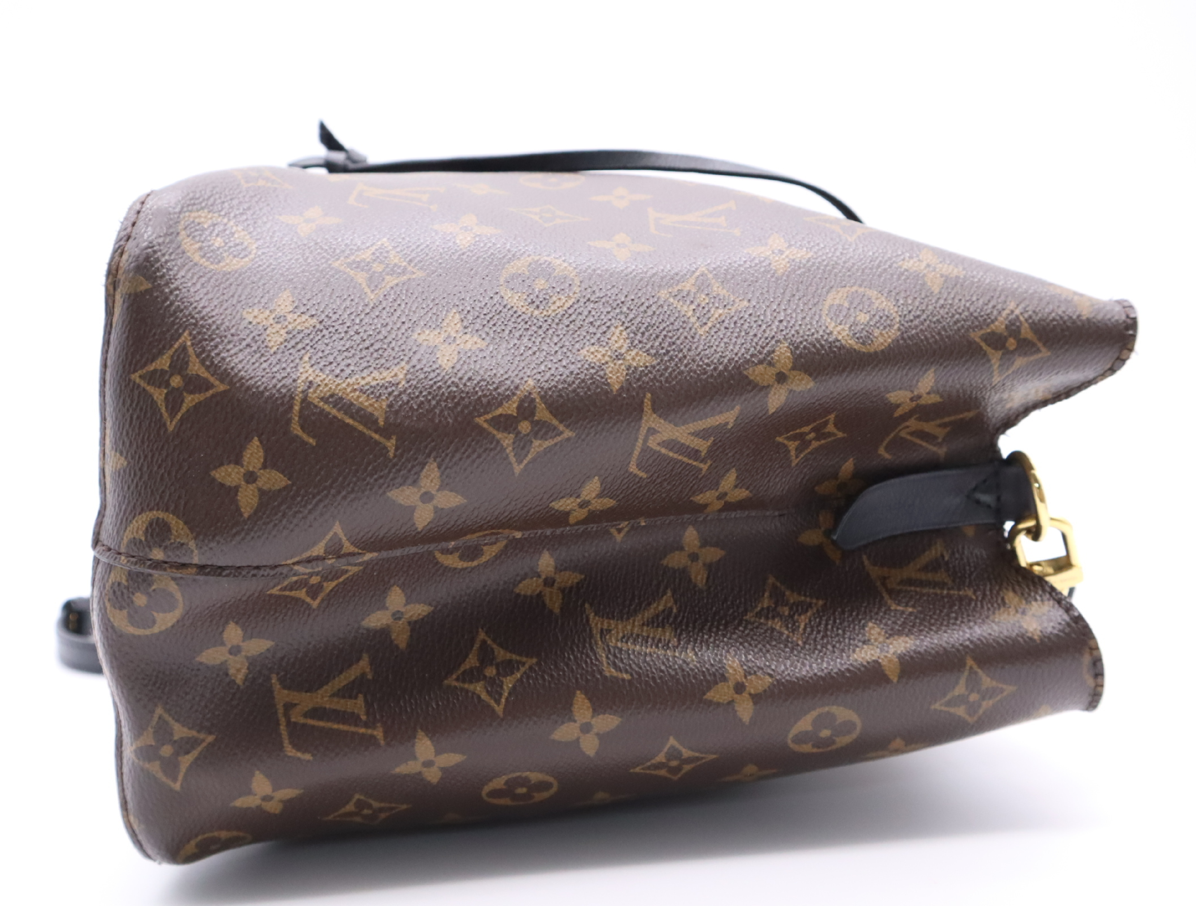 M44020 Monogram Neo Noe Noir Shoulder Bag with Shoulder Strap — view 5