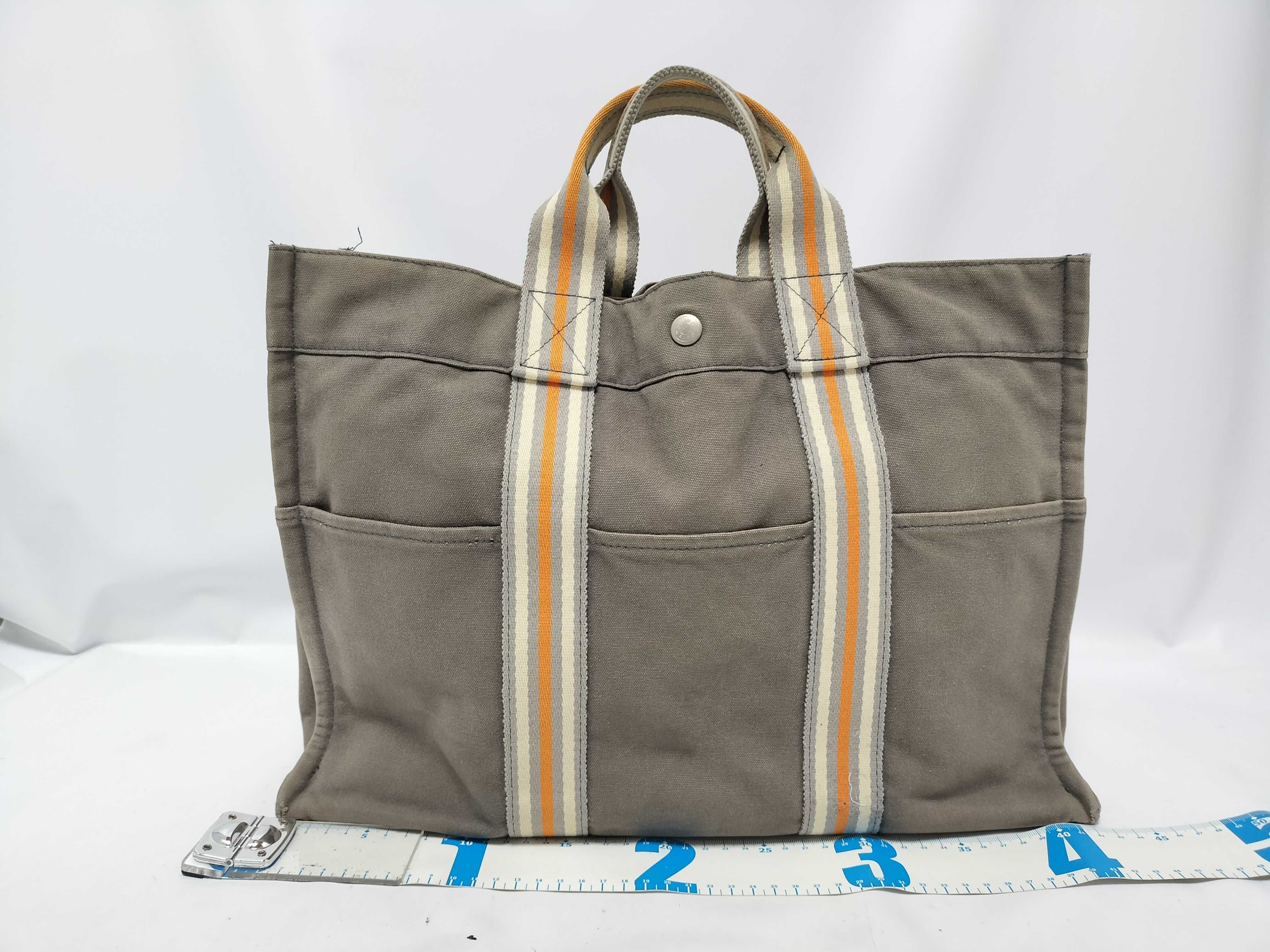 Handbag / Canvas Handbag — view 2
