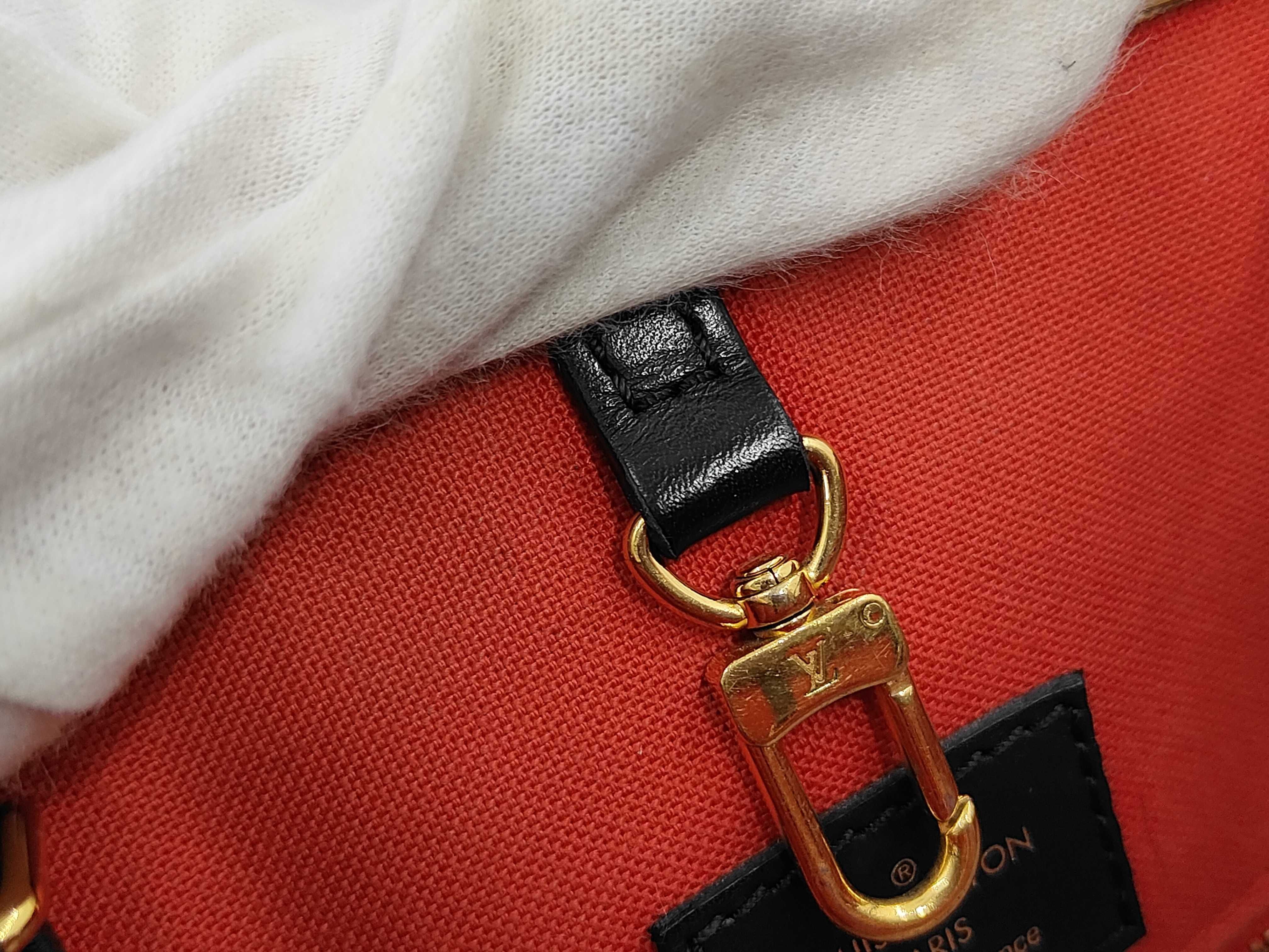 Monogram Giant Reverse OnTheGo MM Bag — view 12