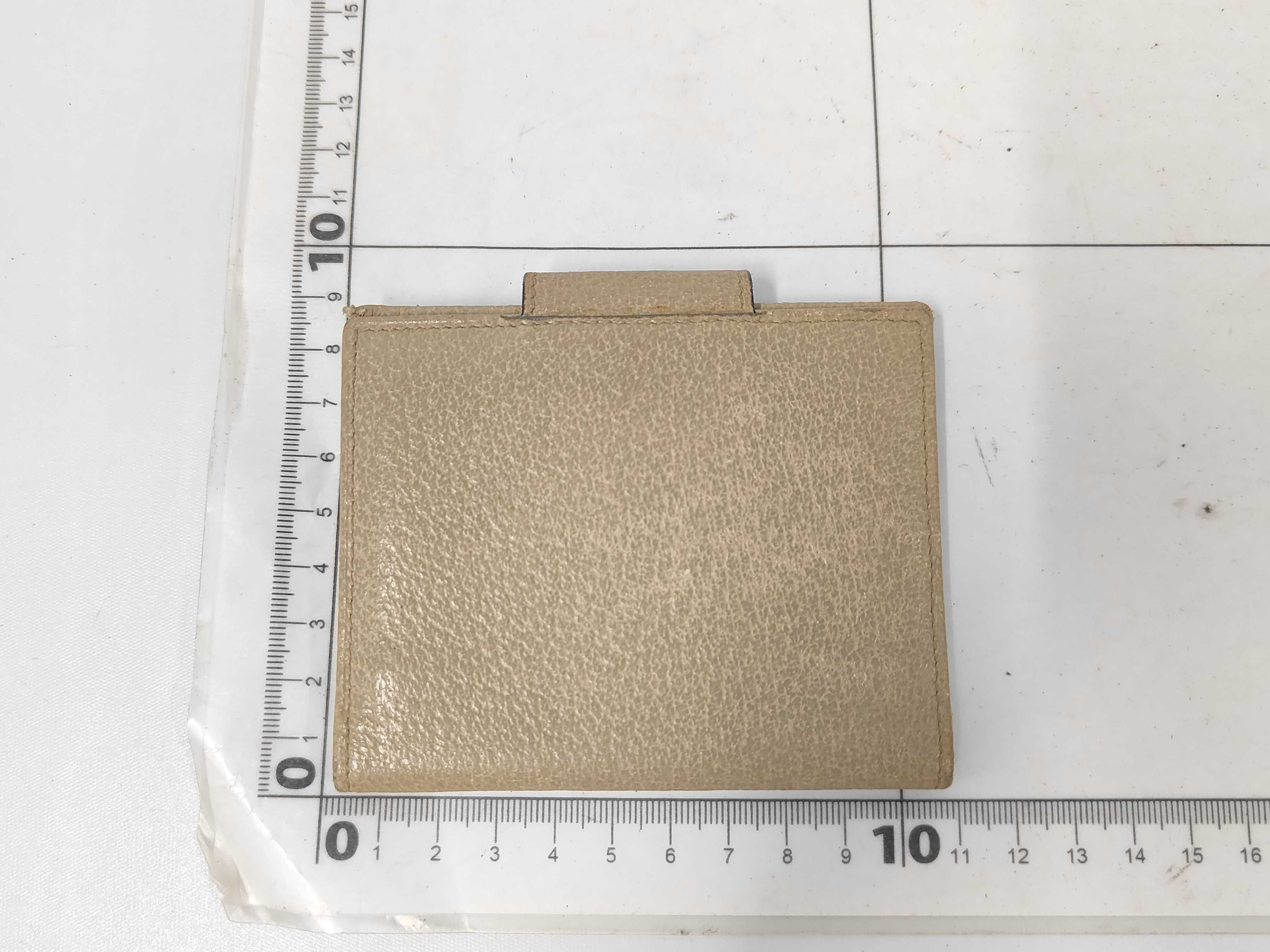 Classico Card Case, Leather, Beige Wallet — view 2