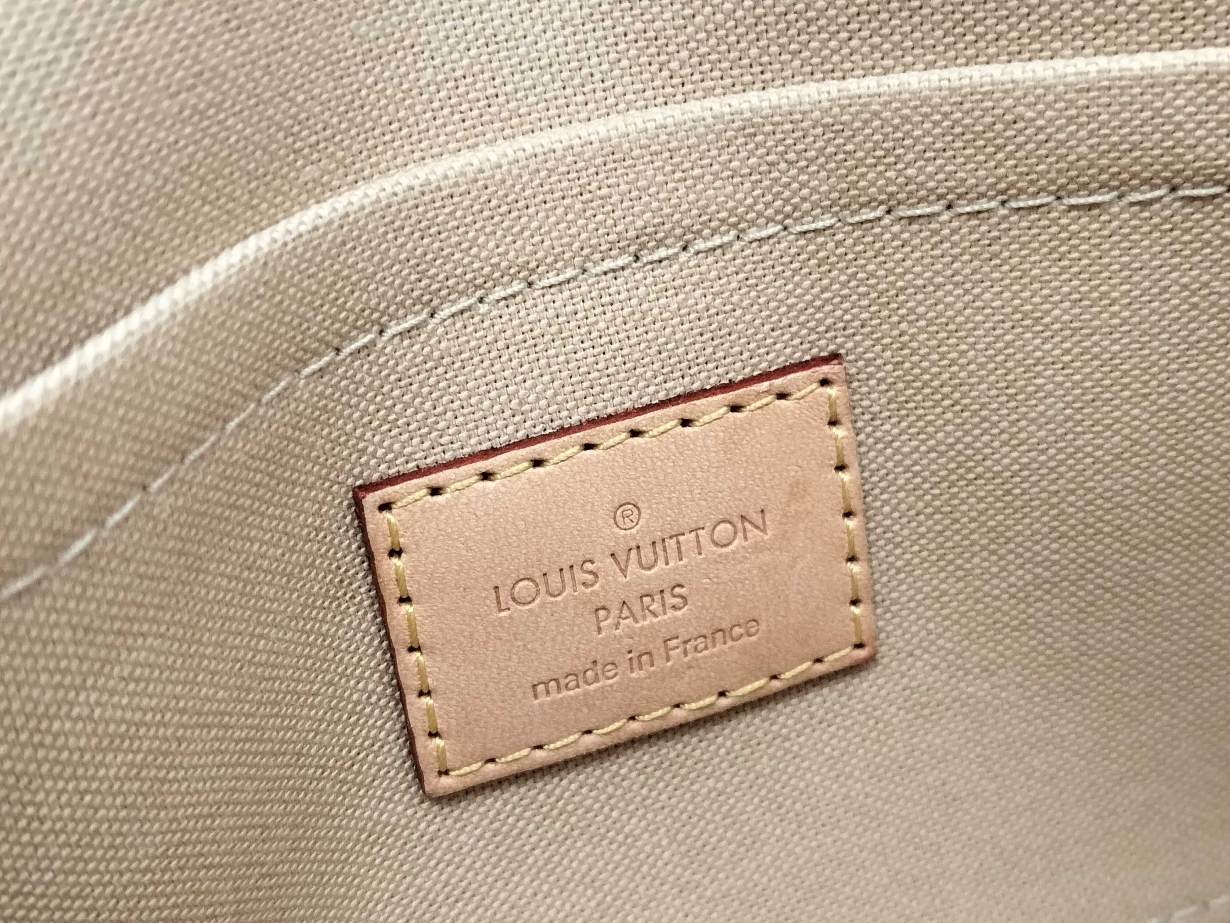 Damier Azur Shoulder Bag — view 12