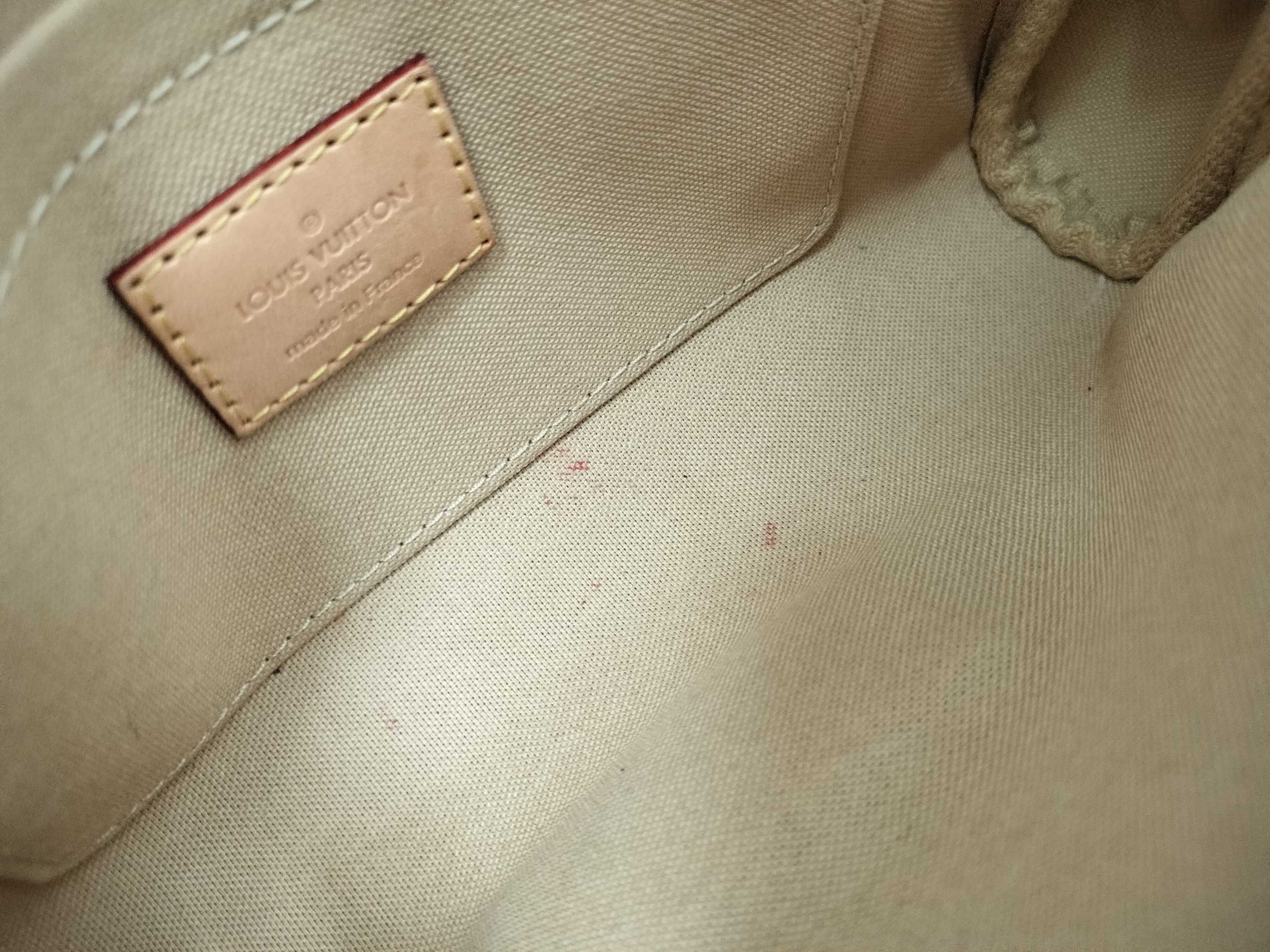 Damier Azur Shoulder Bag — view 13