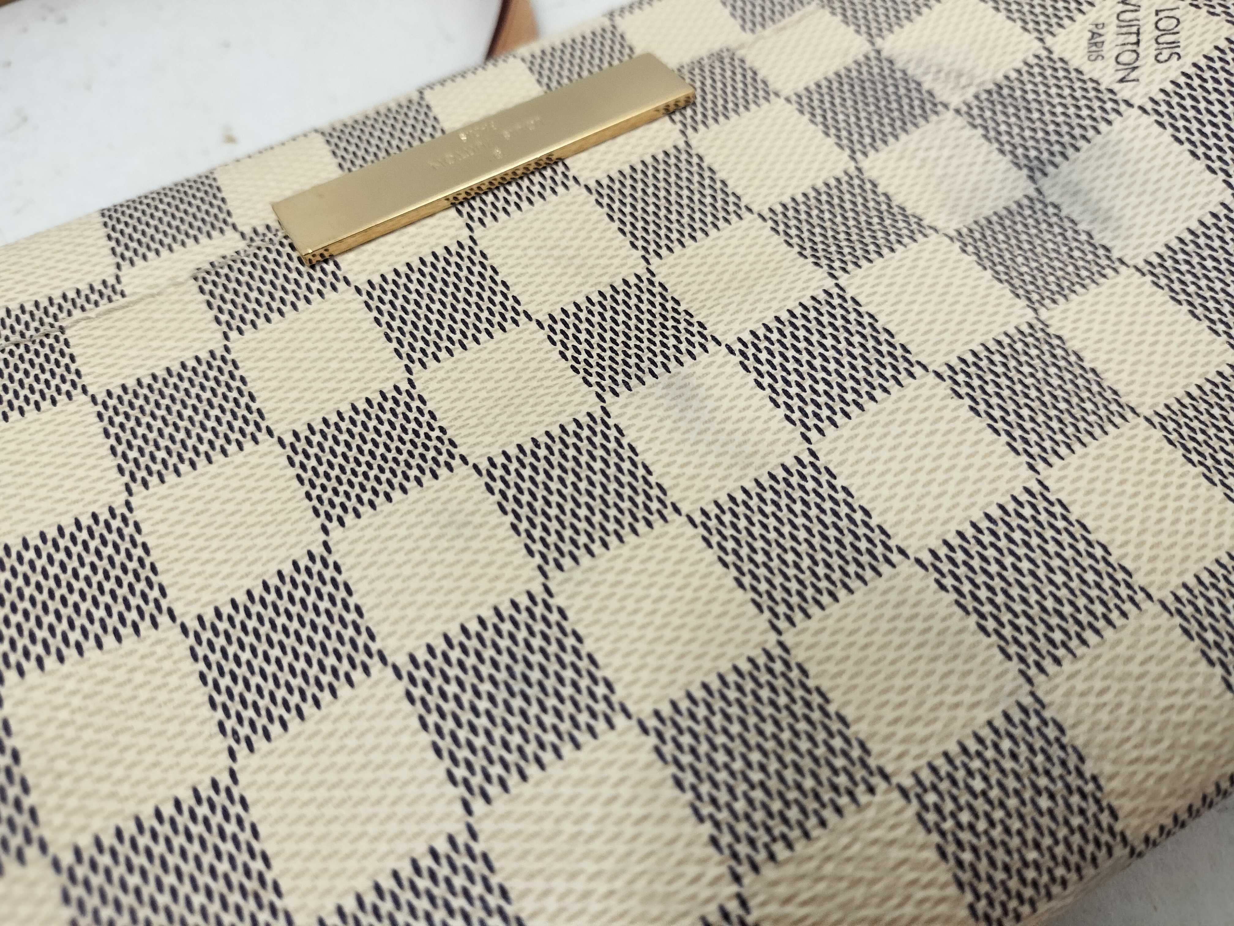 Damier Azur Shoulder Bag — view 15