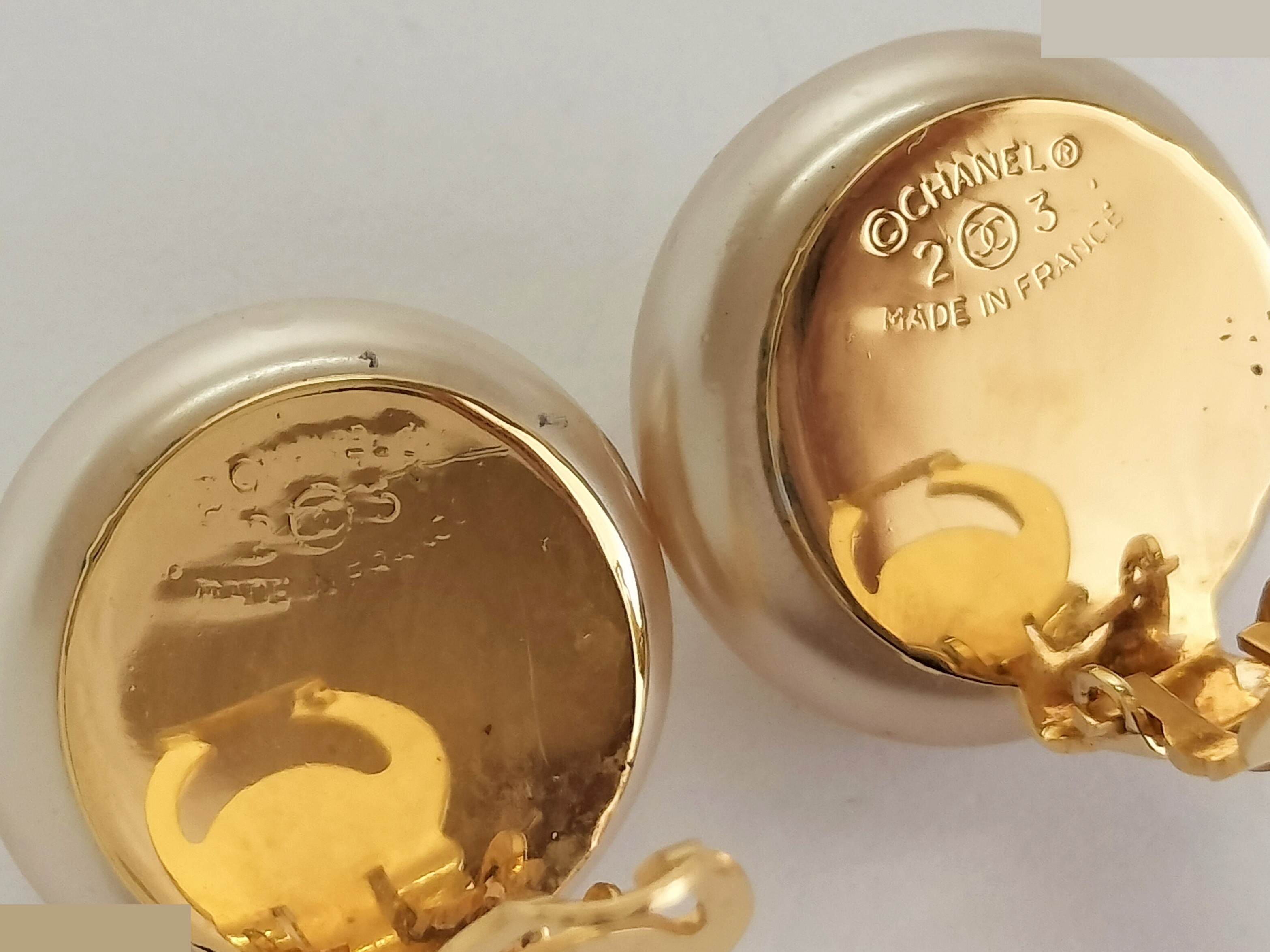 Coco F Pearl Earrings 23 — view 3