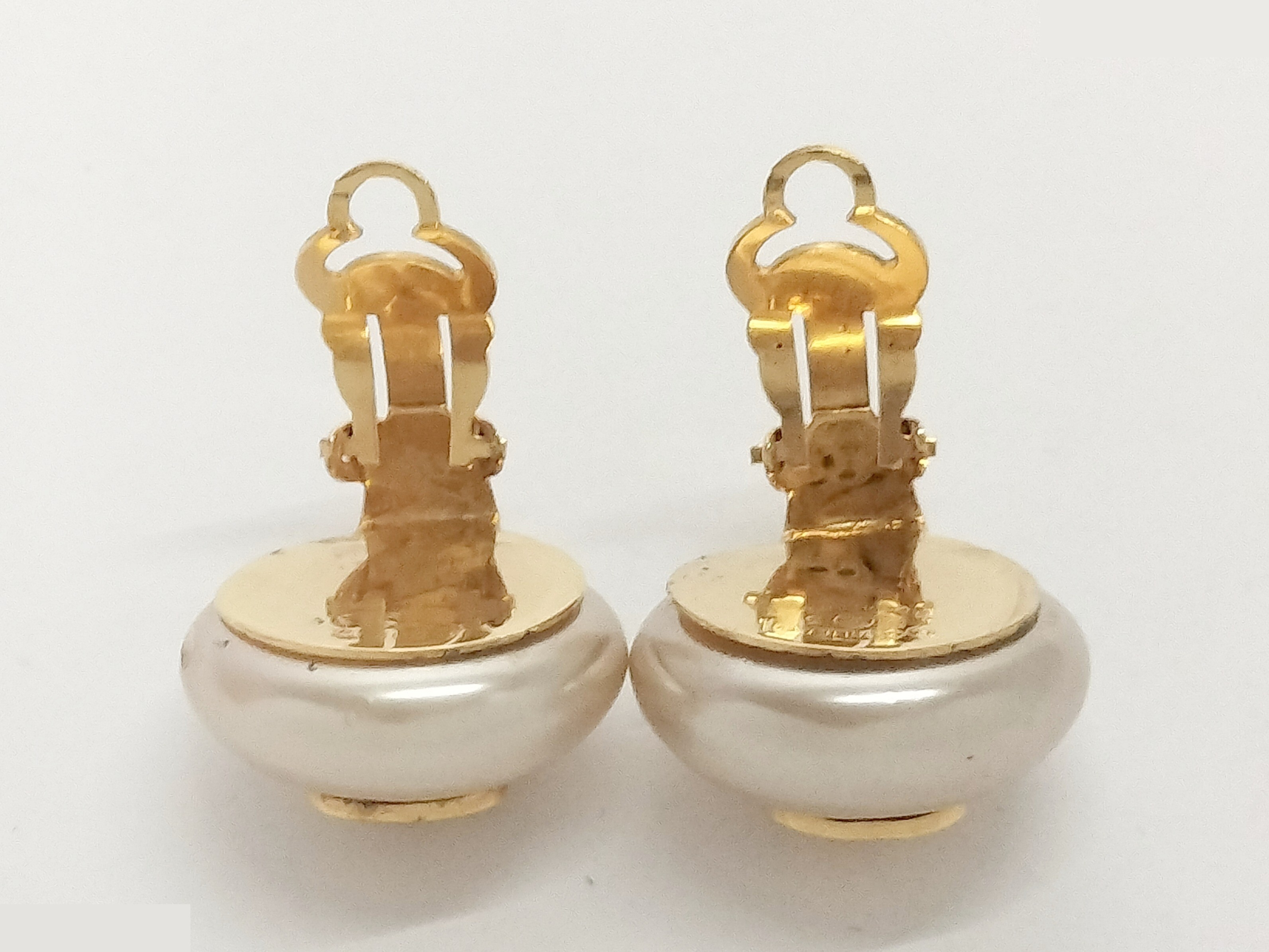 Coco F Pearl Earrings 23 — view 5