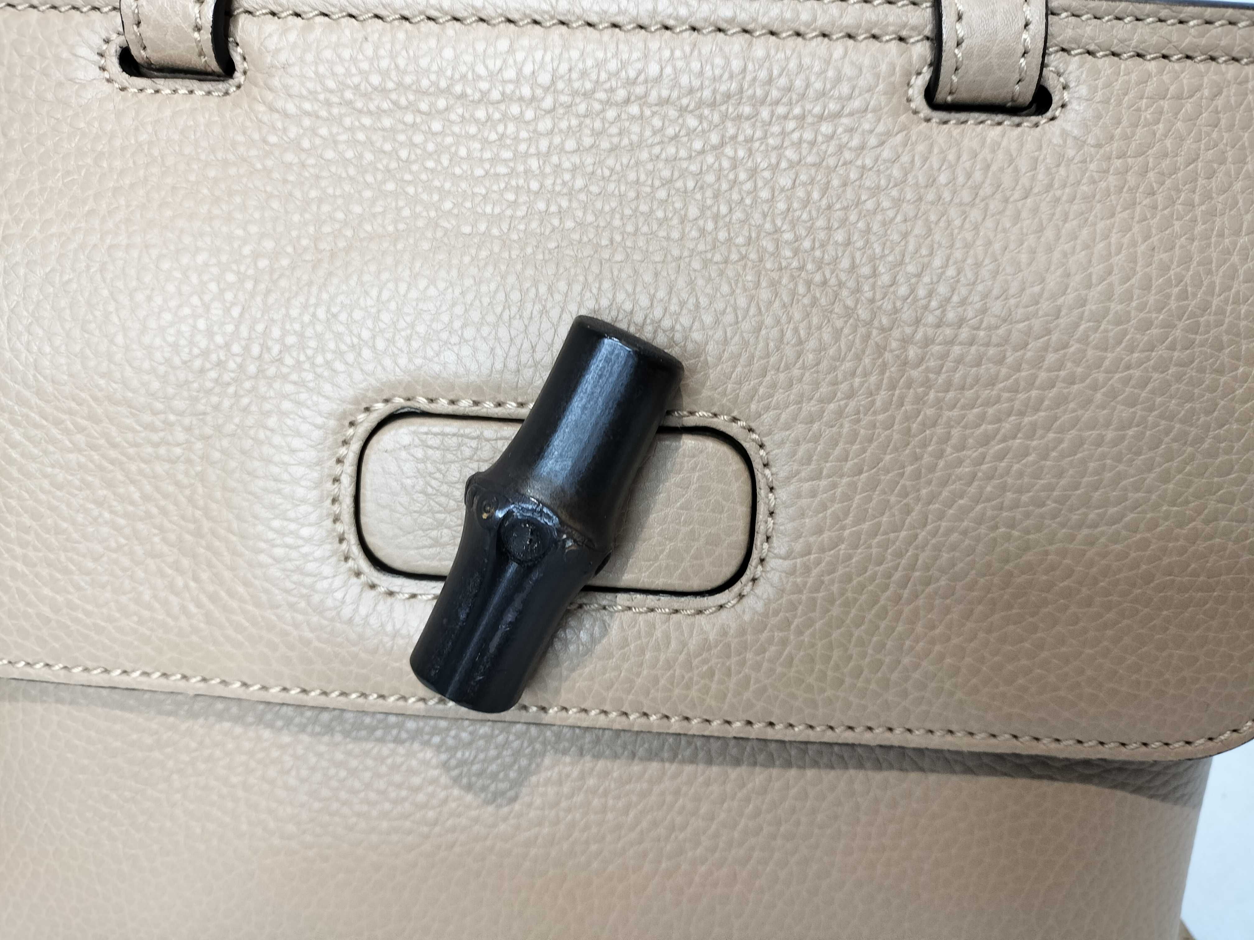 Bamboo Daily Top Handle Bag Shoulder Bag — view 2