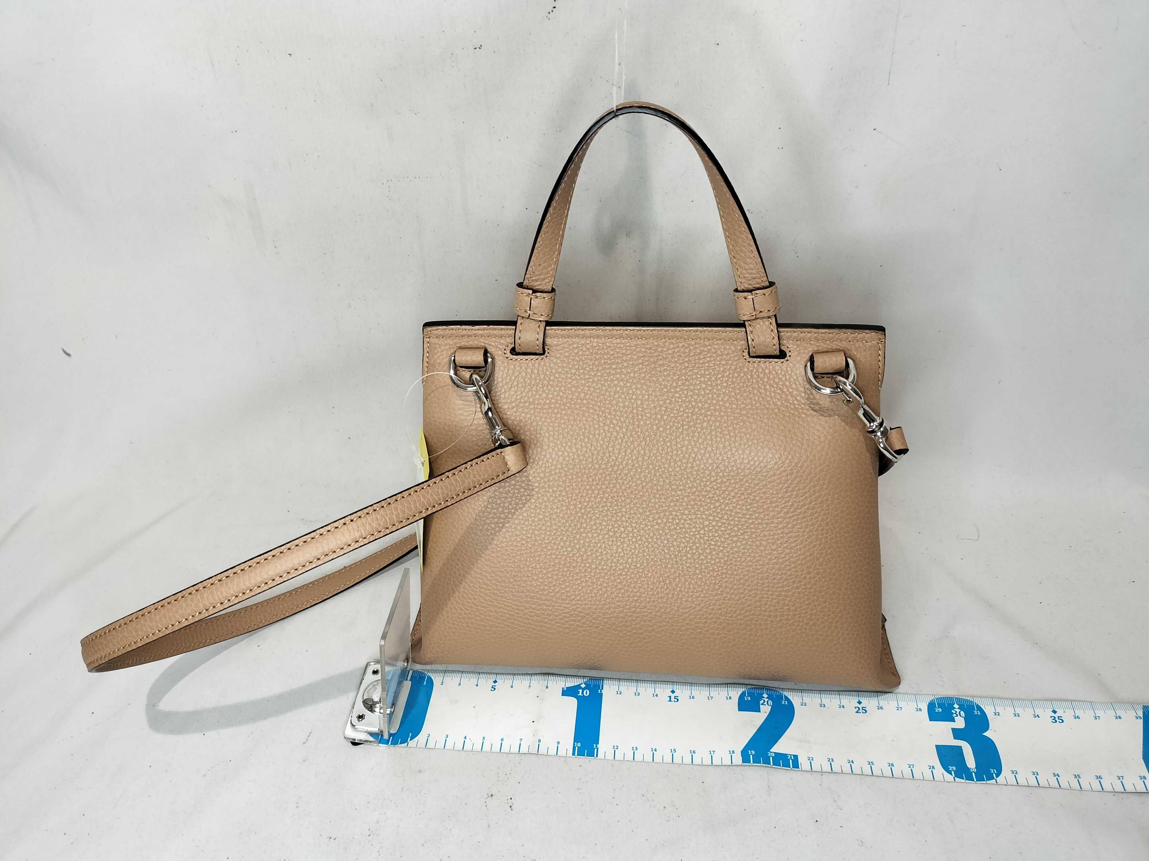Bamboo Daily Top Handle Bag Shoulder Bag — view 3