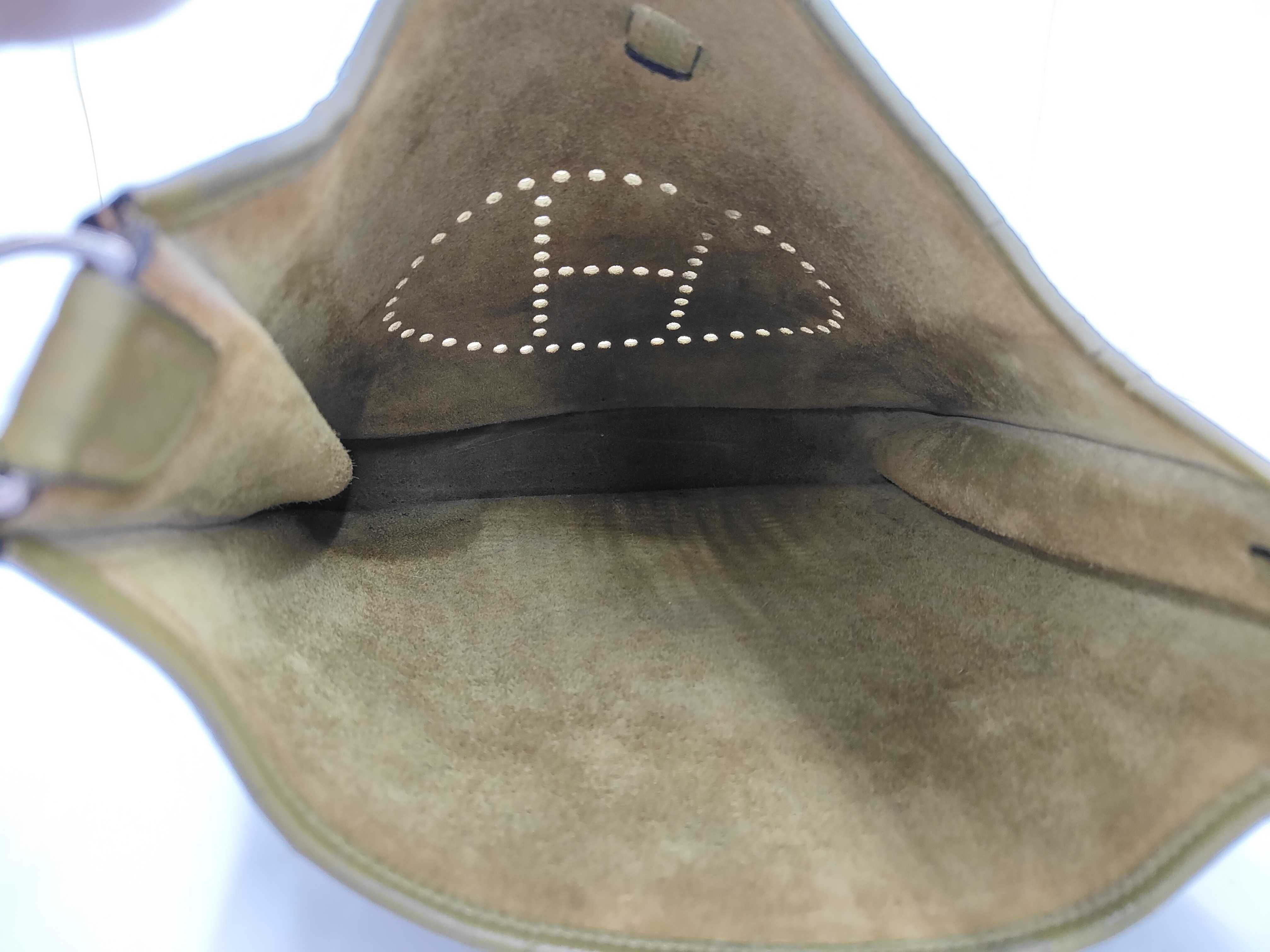 Evelyne Shoulder Bag — view 11