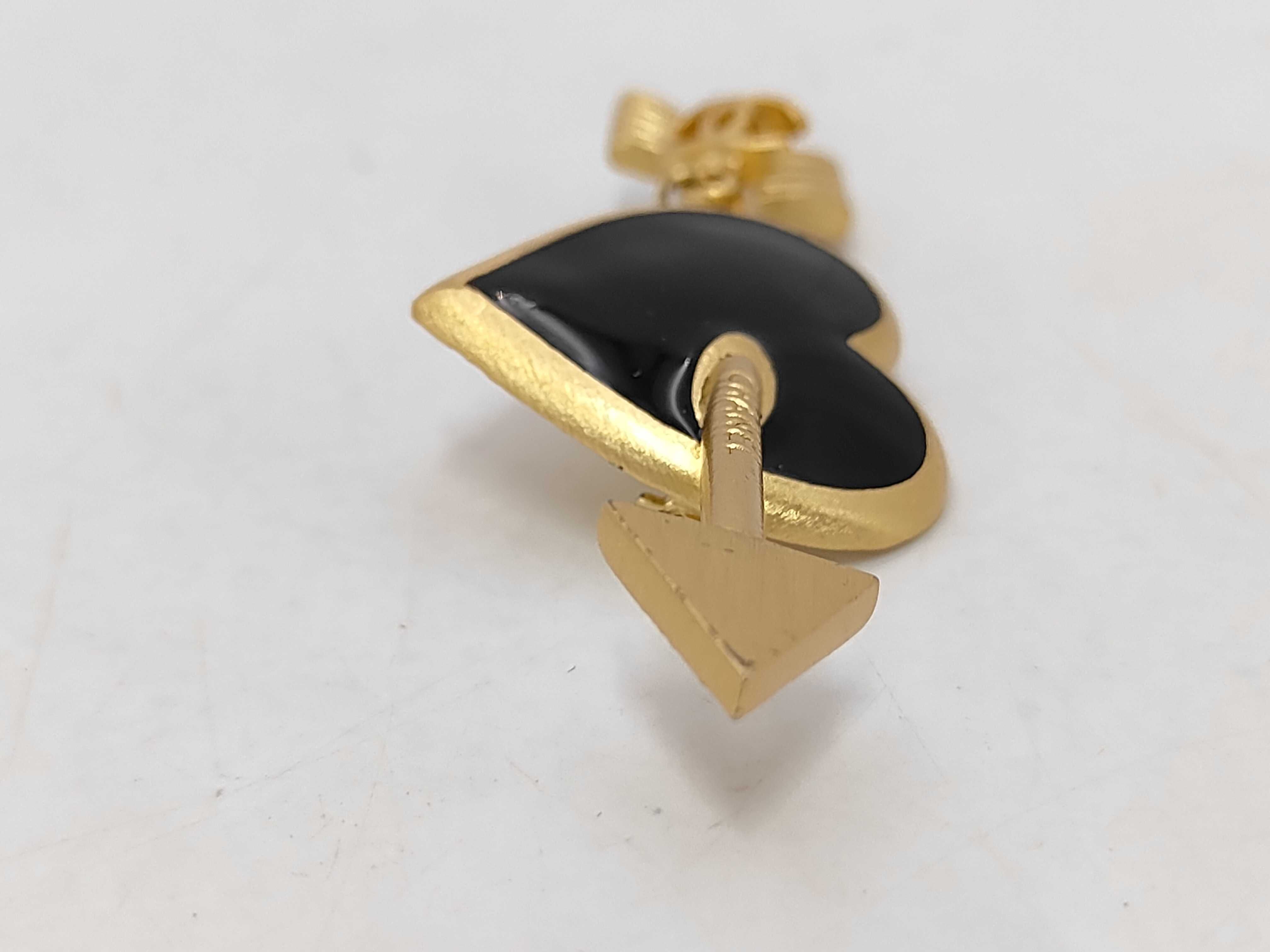 GP Brooch — view 5
