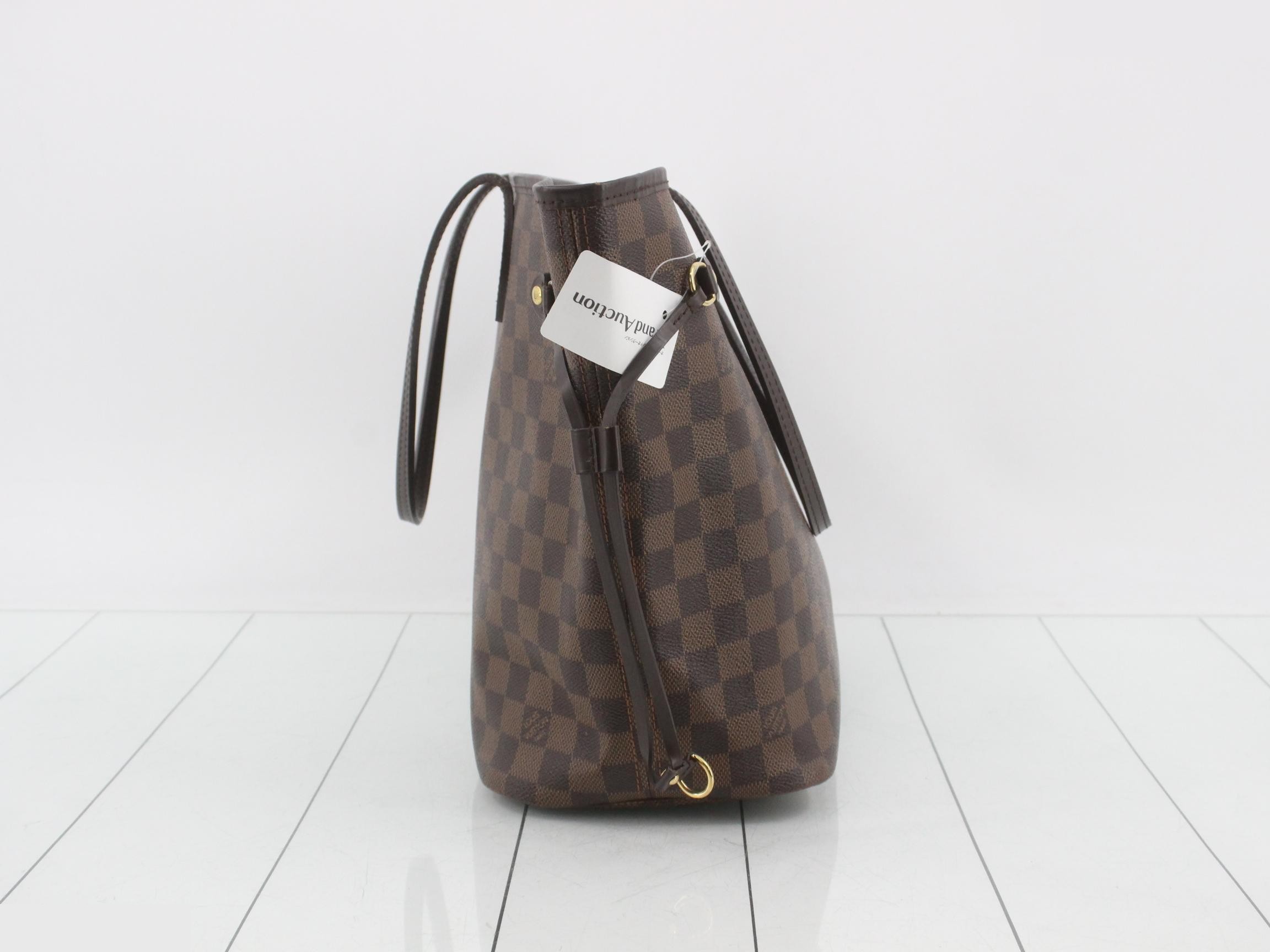 N51105 Damier Neverfull MM Tote Bag — view 3