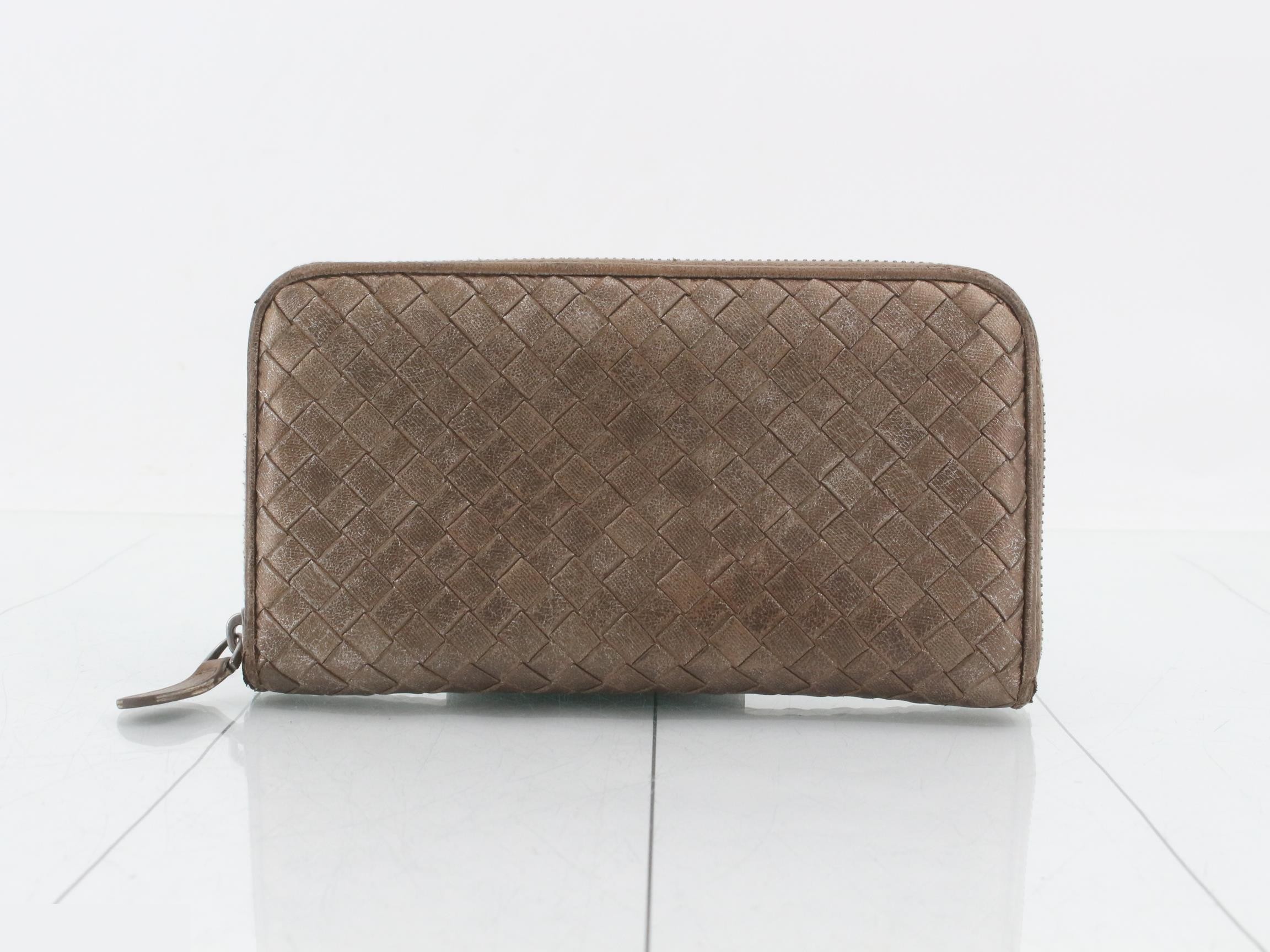 Intrecciato Round Zipper Long Wallet, Gold