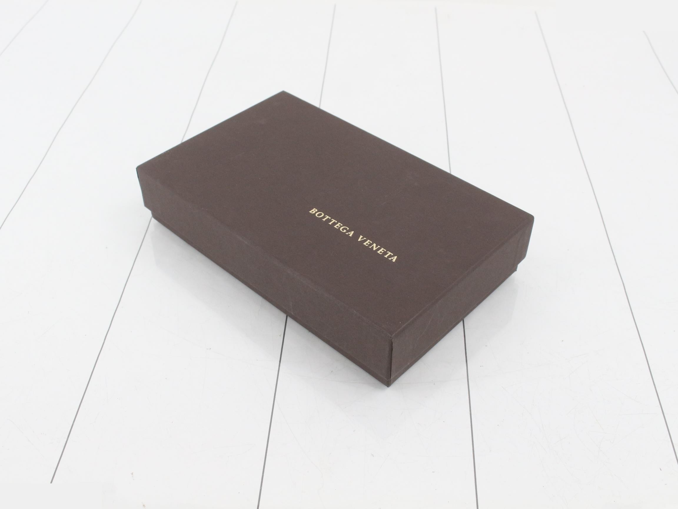 Intrecciato Round Zipper Long Wallet, Gold — view 5