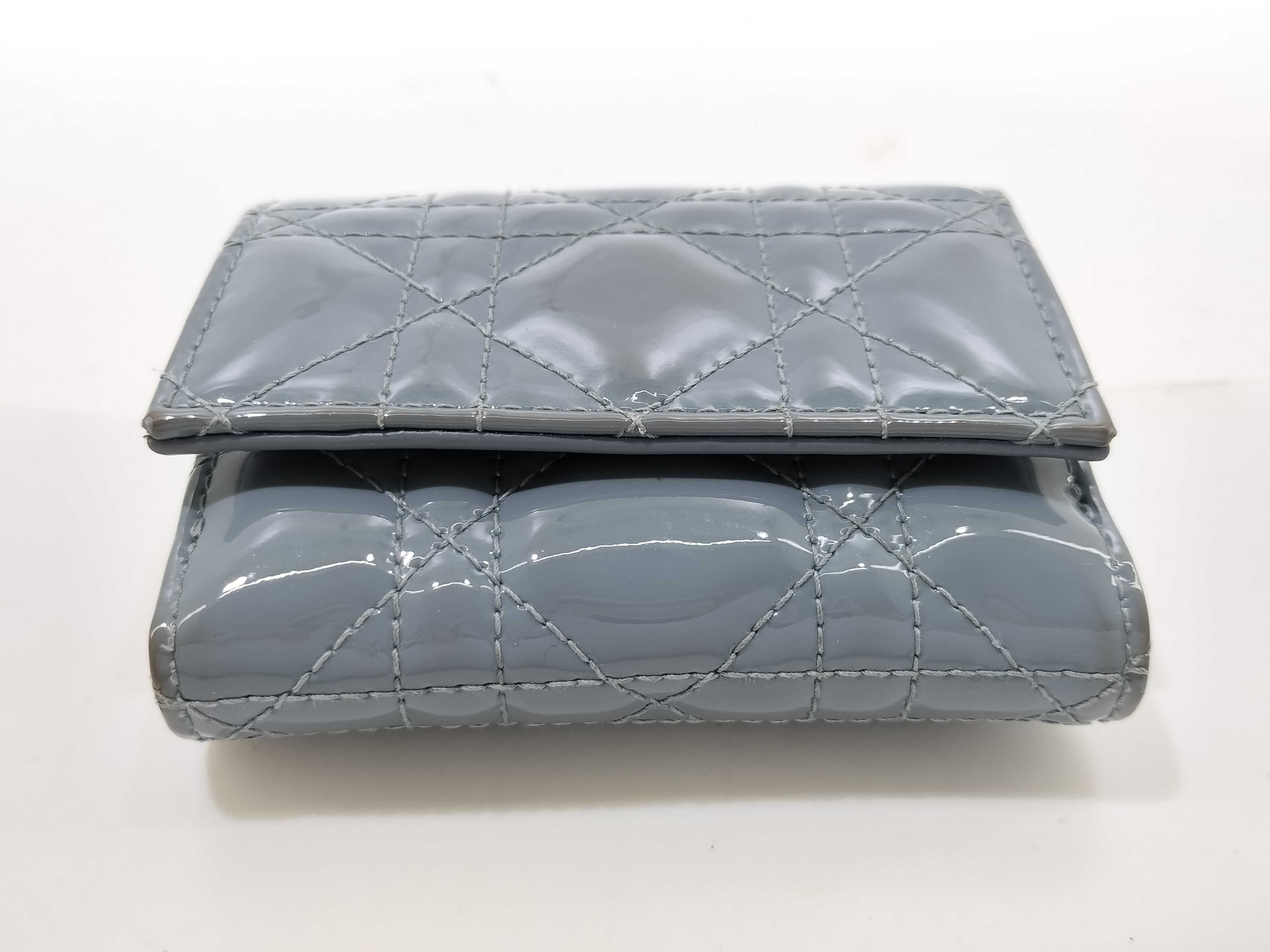 bifold wallet — view 5