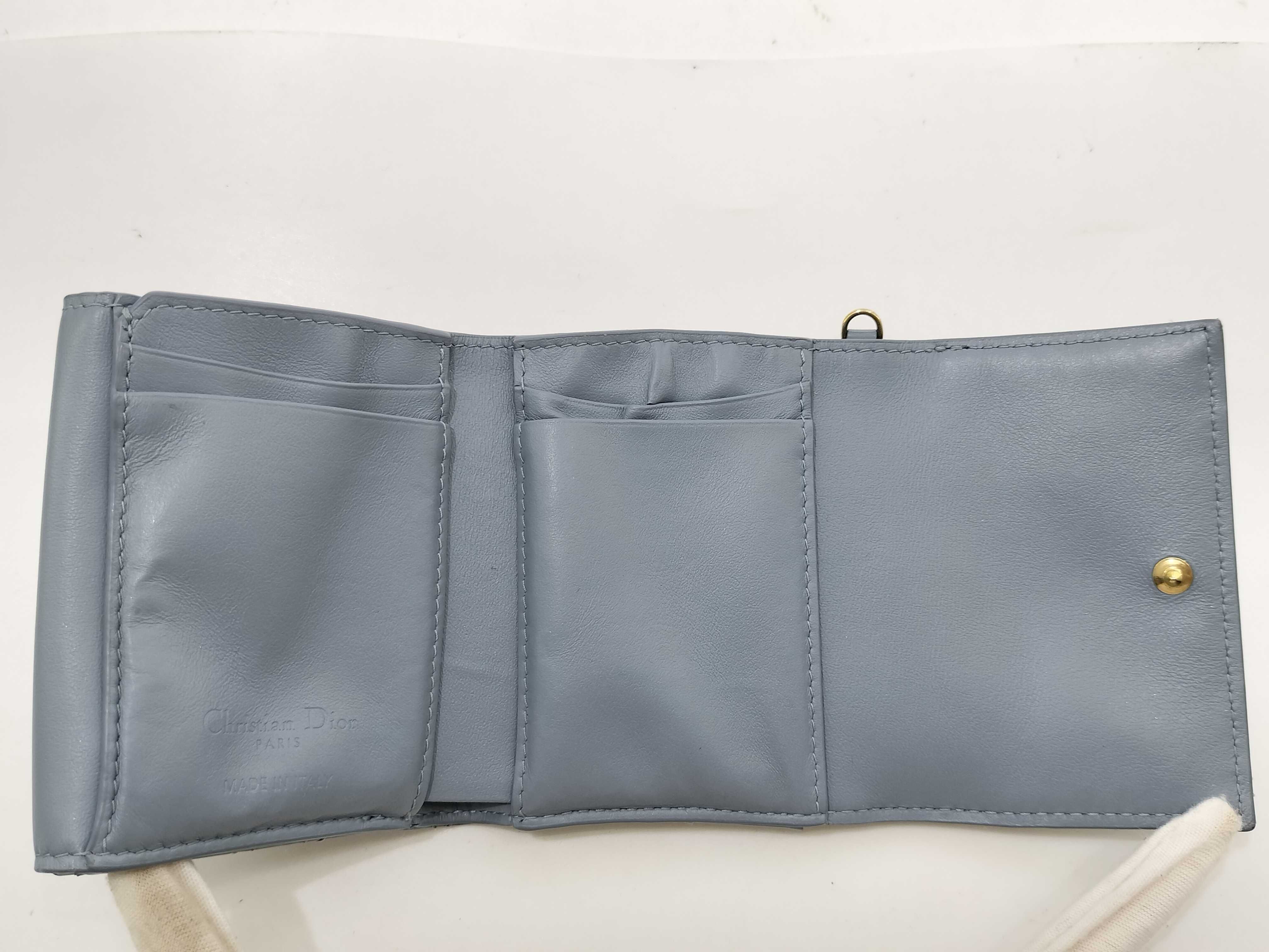 bifold wallet — view 8