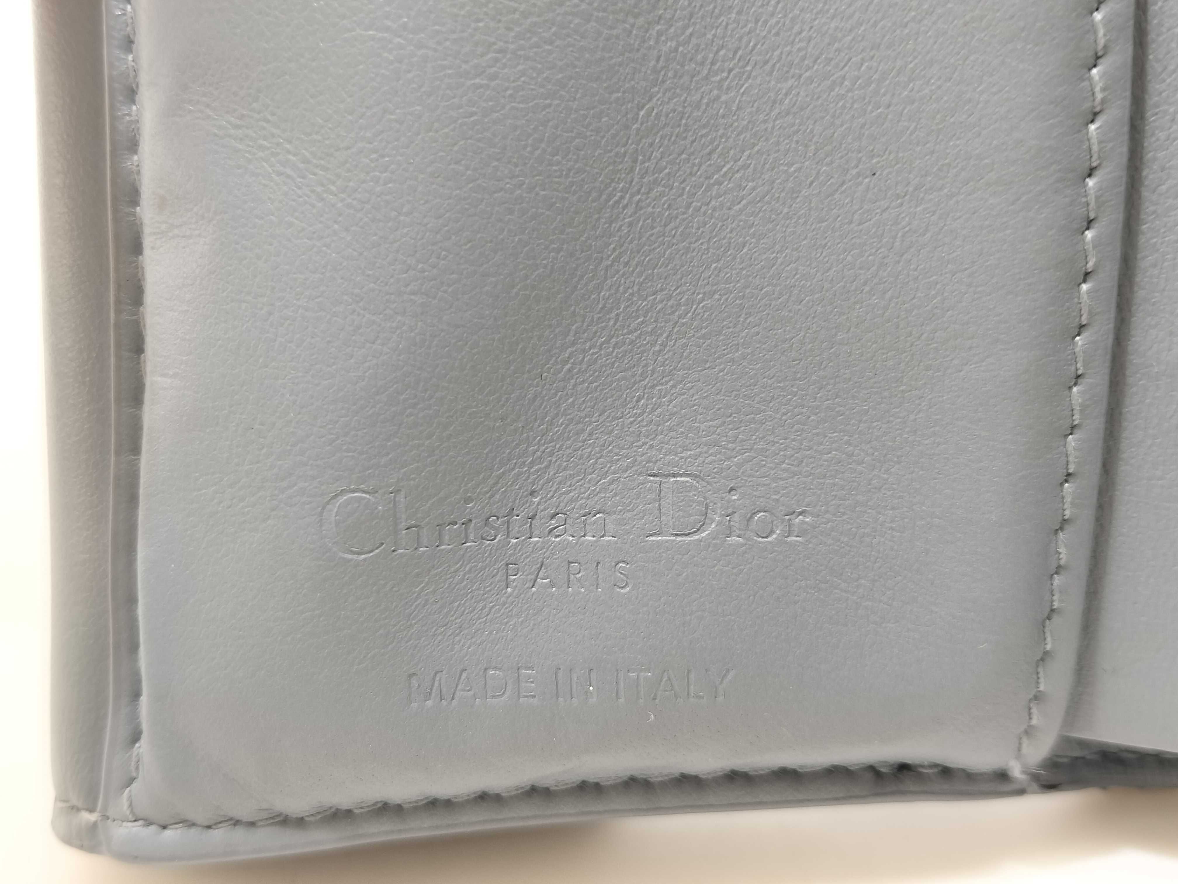 bifold wallet — view 9