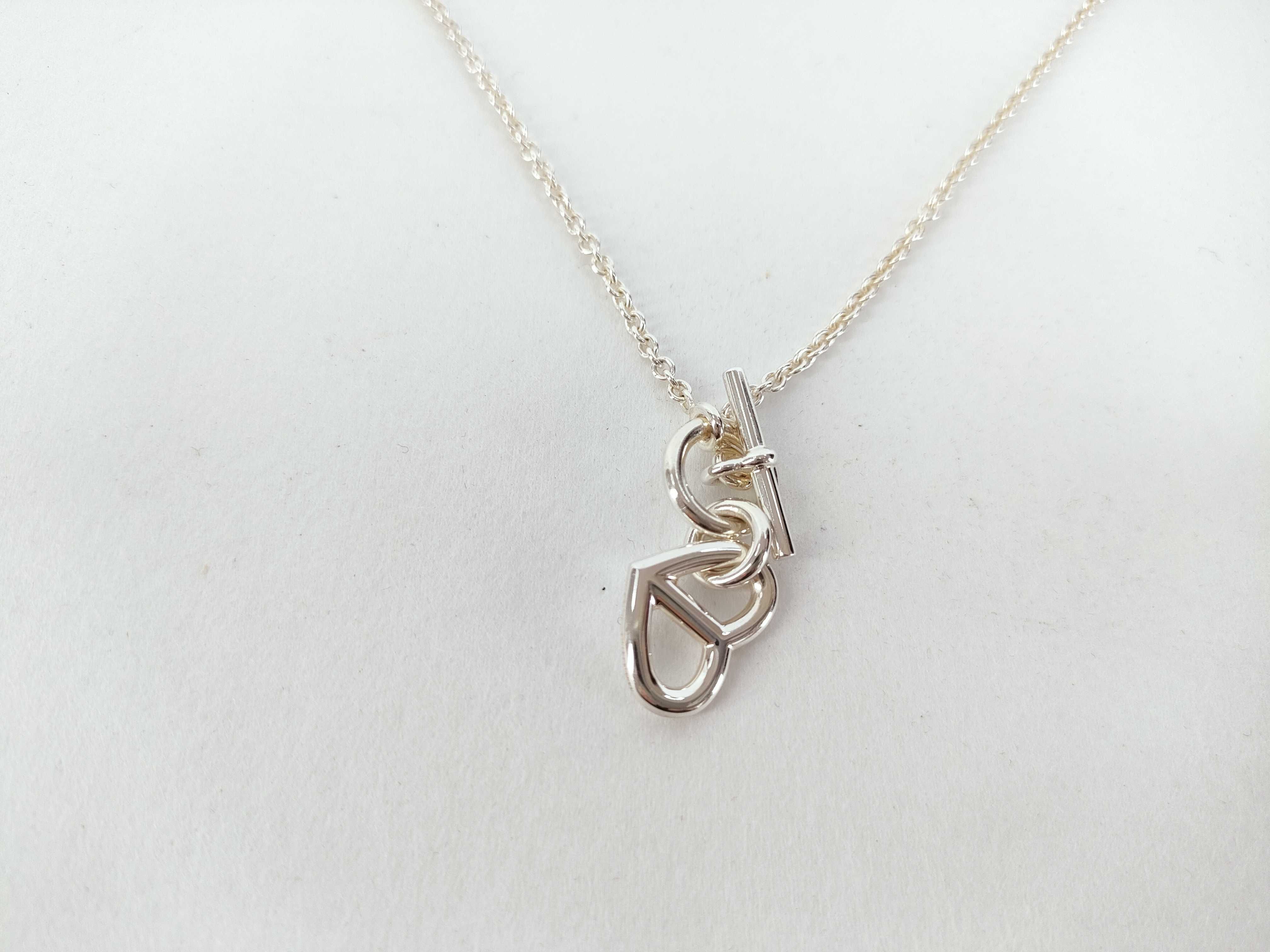 Amulette Cache-Coeur Heart Motif Necklace SV925 Necklace — view 2
