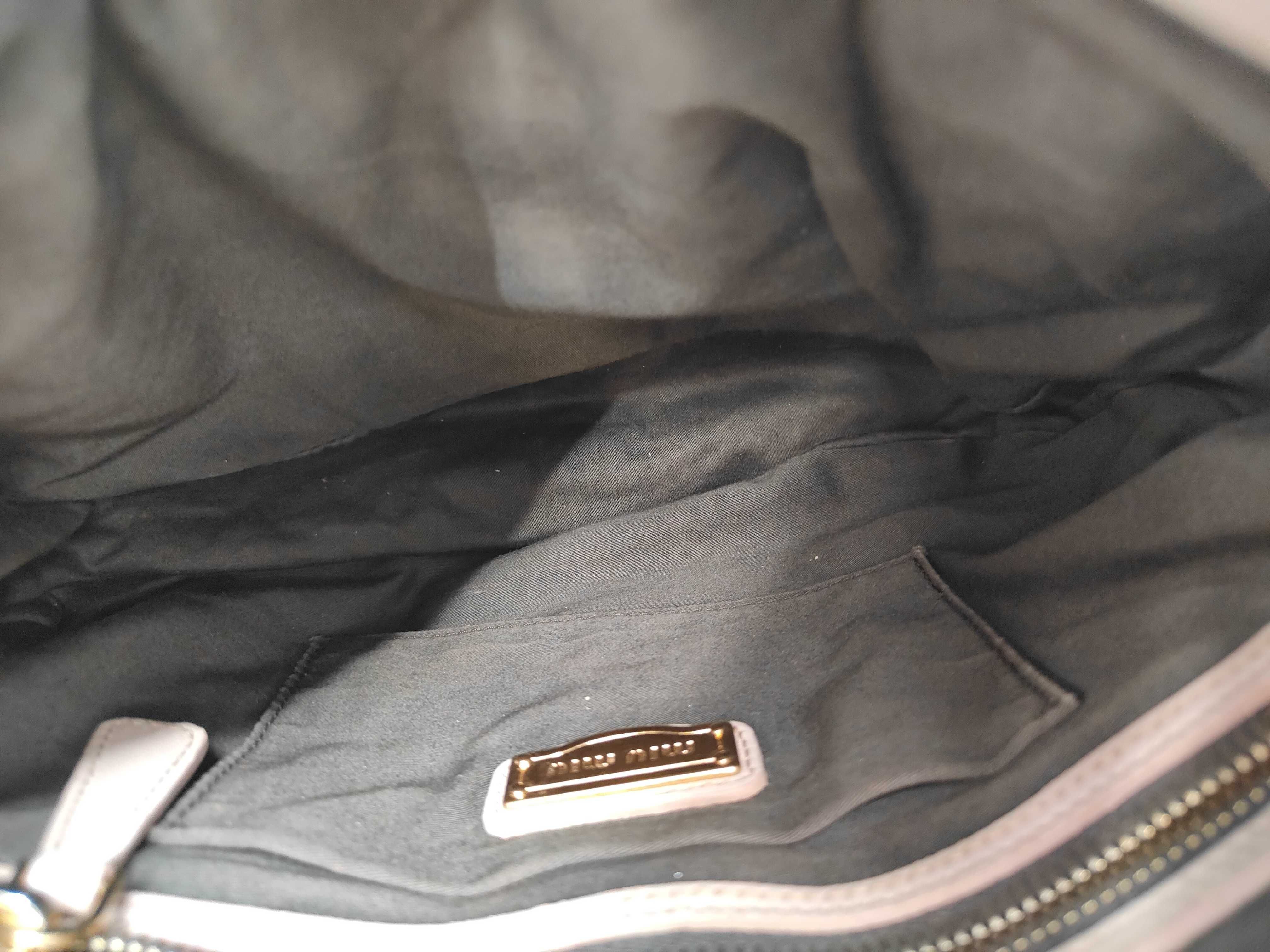 Matelassé Lock One-Shoulder Bag — view 11