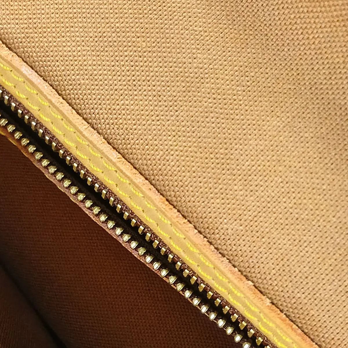 Monogram Mini Looping M51147 MI1011 Brown — view 14