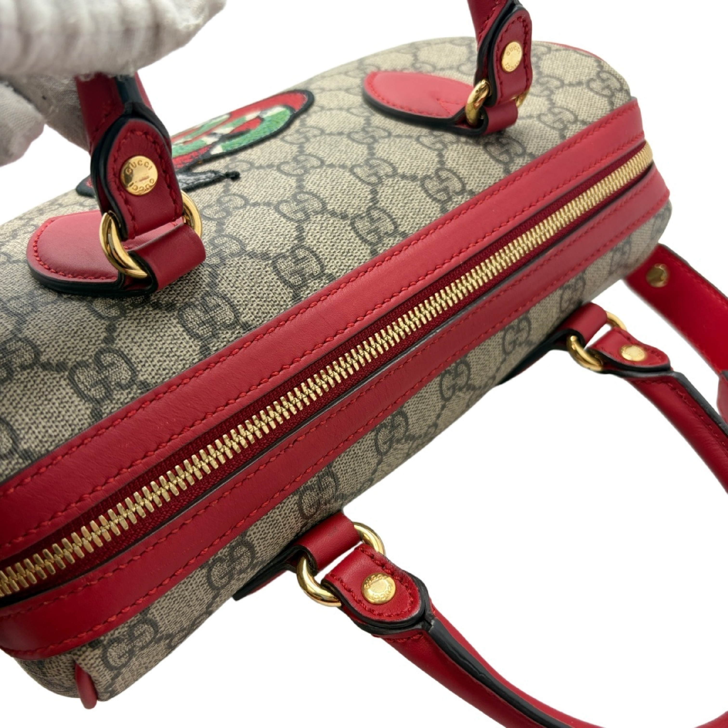GG Supreme 2-Way Shoulder Bag — view 6