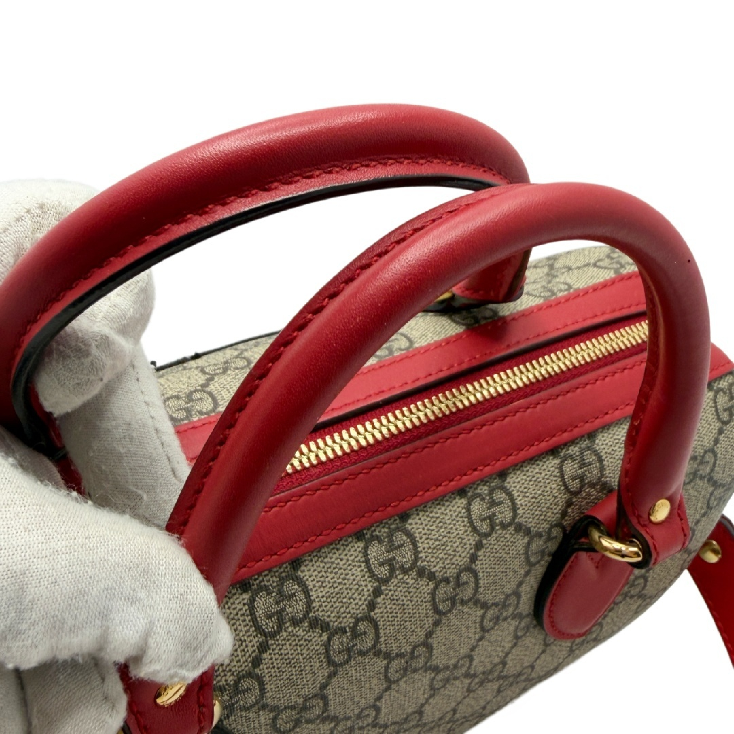 GG Supreme 2-Way Shoulder Bag — view 7