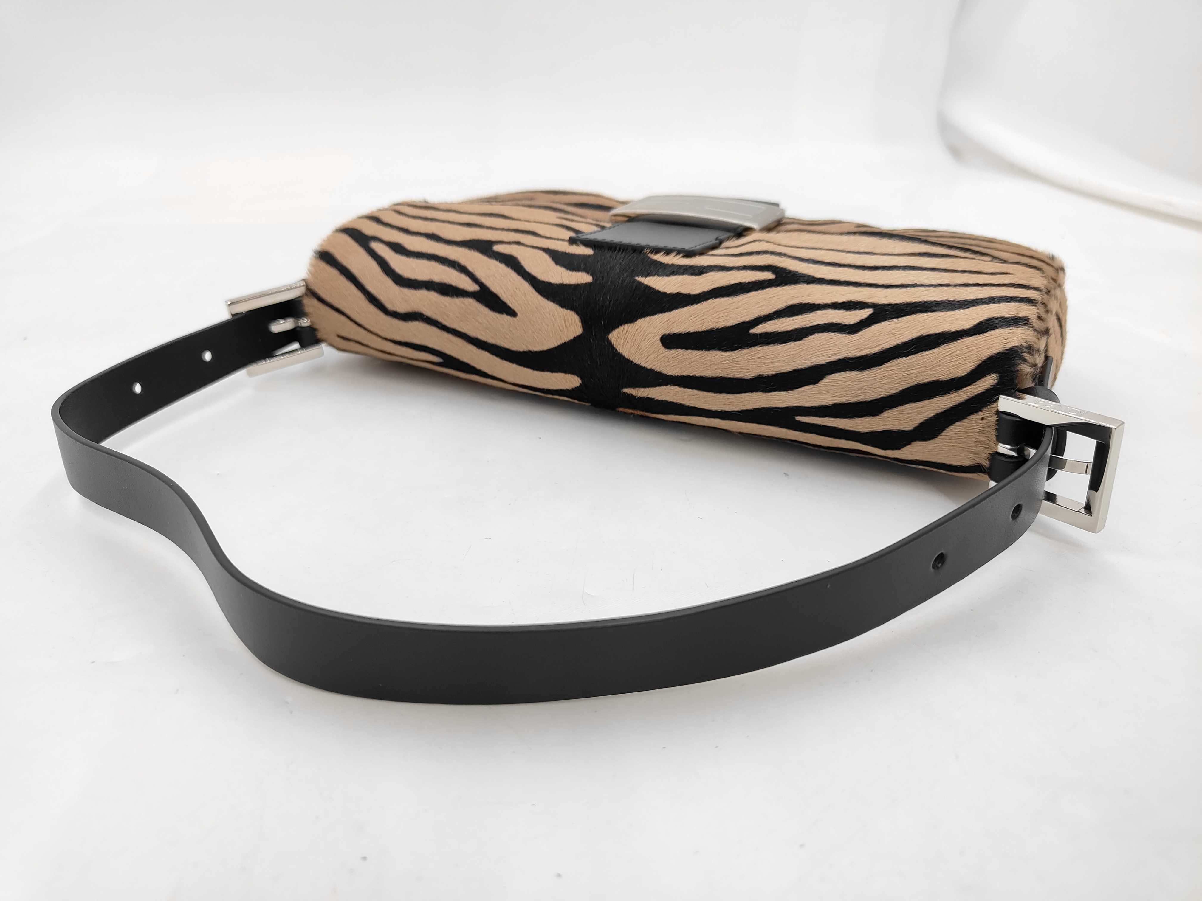 Mamma Calf Hair Tiger 26424 Bag — view 3