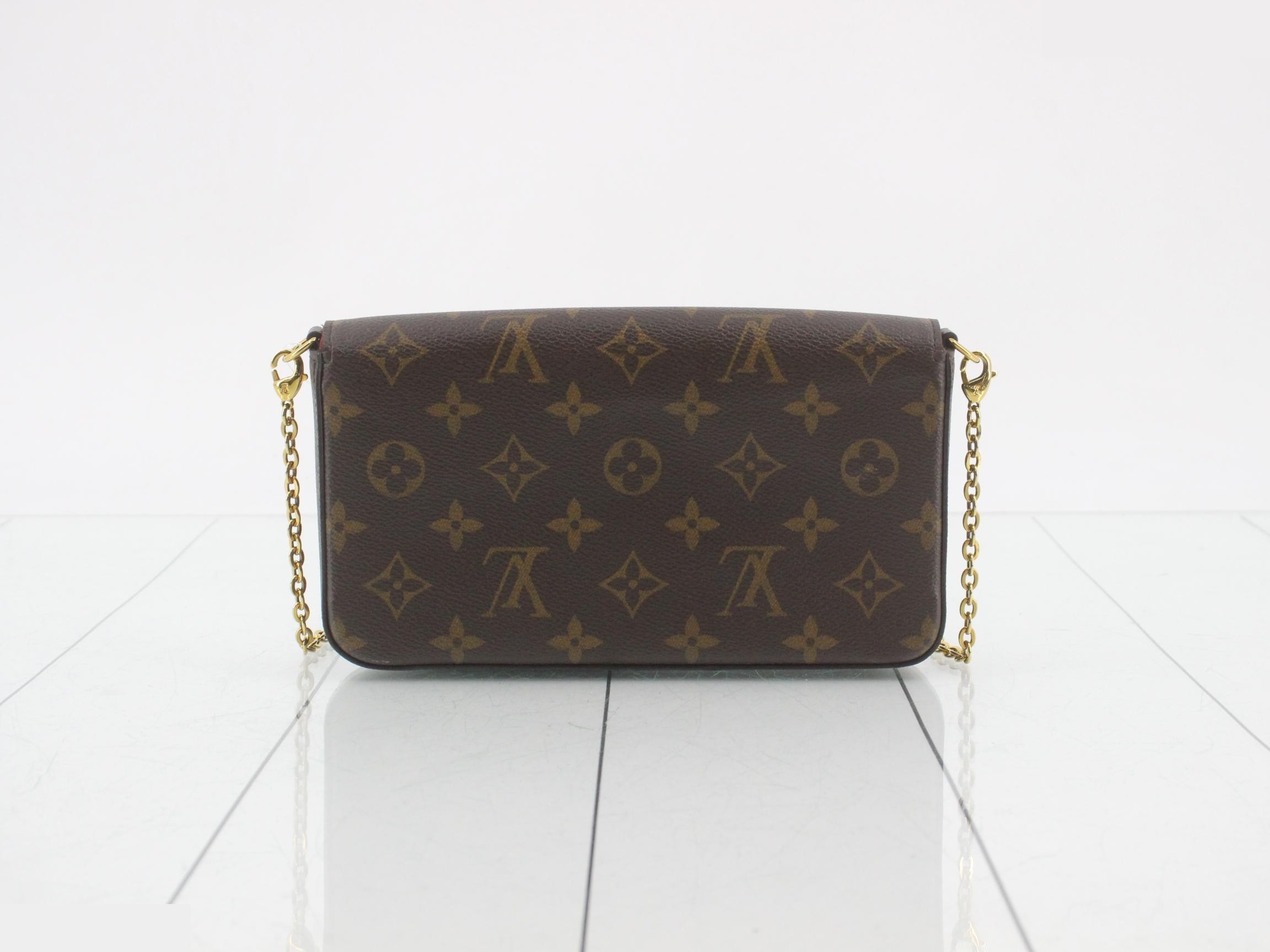 Pochette Felice, Fuchsia, with dust bag, RFID checked. — view 2