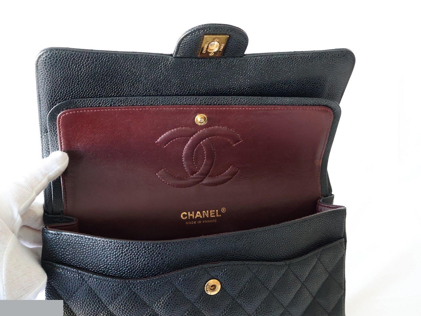 Caviar leather Matelassé 25 Double flap Double chain shoulder bag, black — view 11