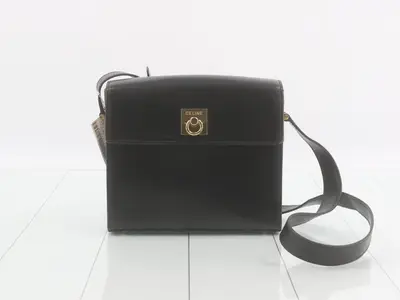 Gancini Box Bag, Calfskin, Black, 20 x 18 x 6 cm