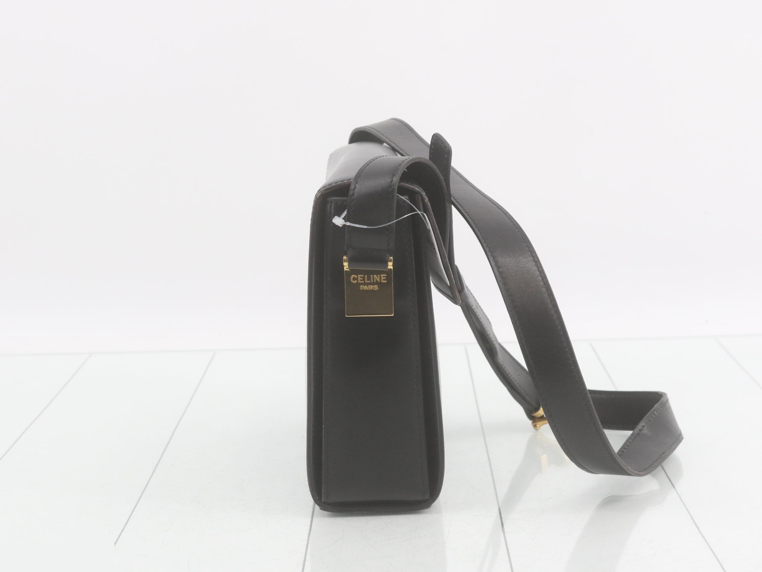Gancini Box Bag, Calfskin, Black, 20 x 18 x 6 cm — view 4