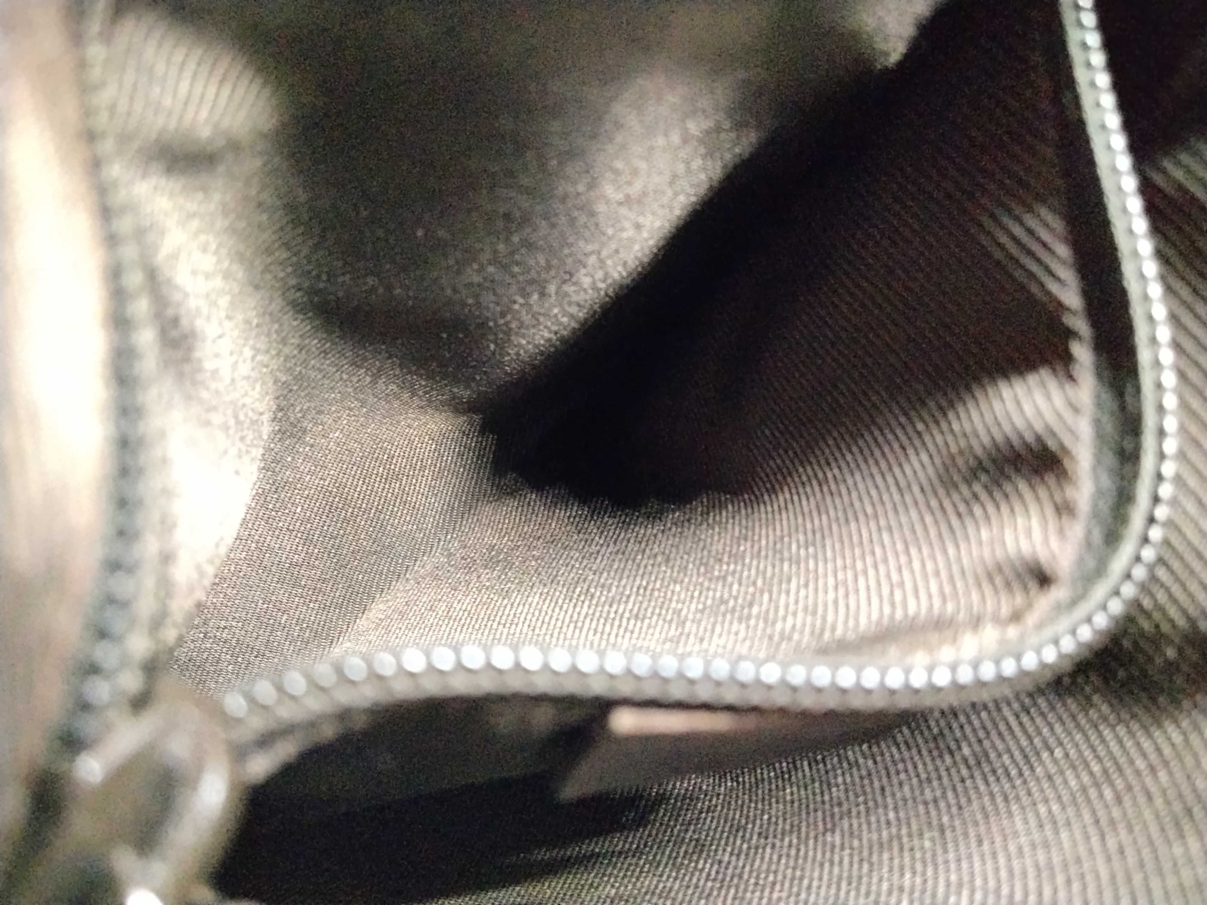 GG Canvas Shoulder Bag — view 12