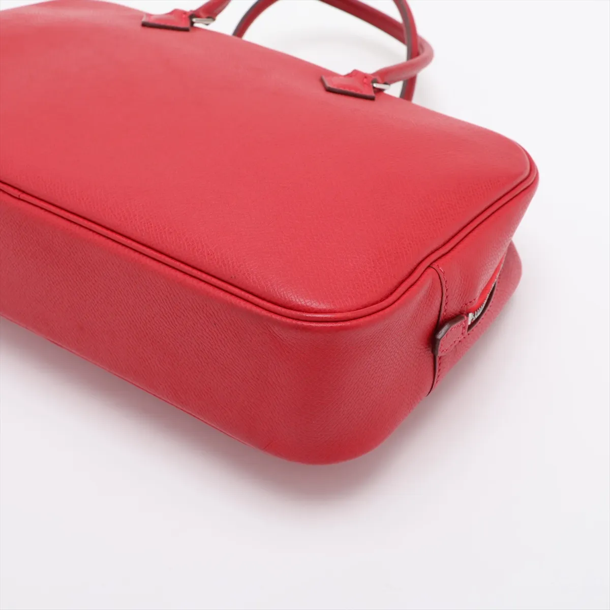 Hermès Plume Elan 28, Veau Epsom, Rouge Vif, Silver Hardware, H: 2004 — view 3