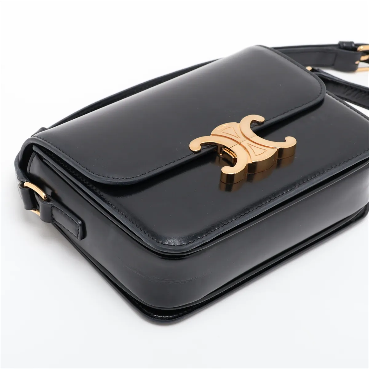Triomphe Teen Leather Shoulder Bag, Black — view 4