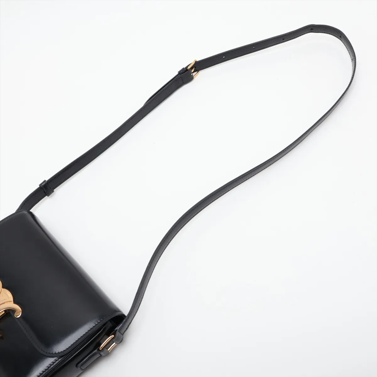 Triomphe Teen Leather Shoulder Bag, Black — view 5