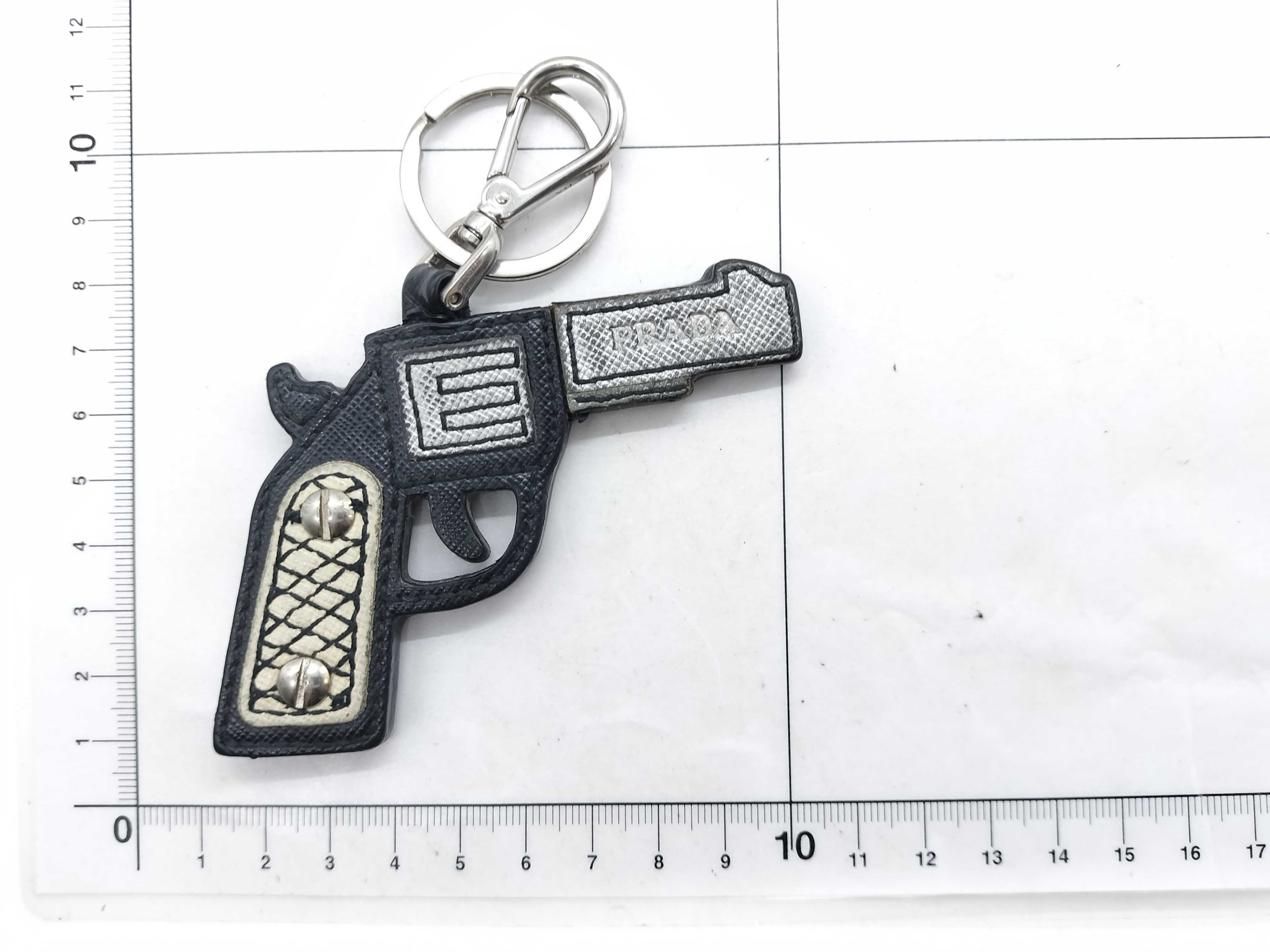 Gun Charm Key Case/Keychain — view 7