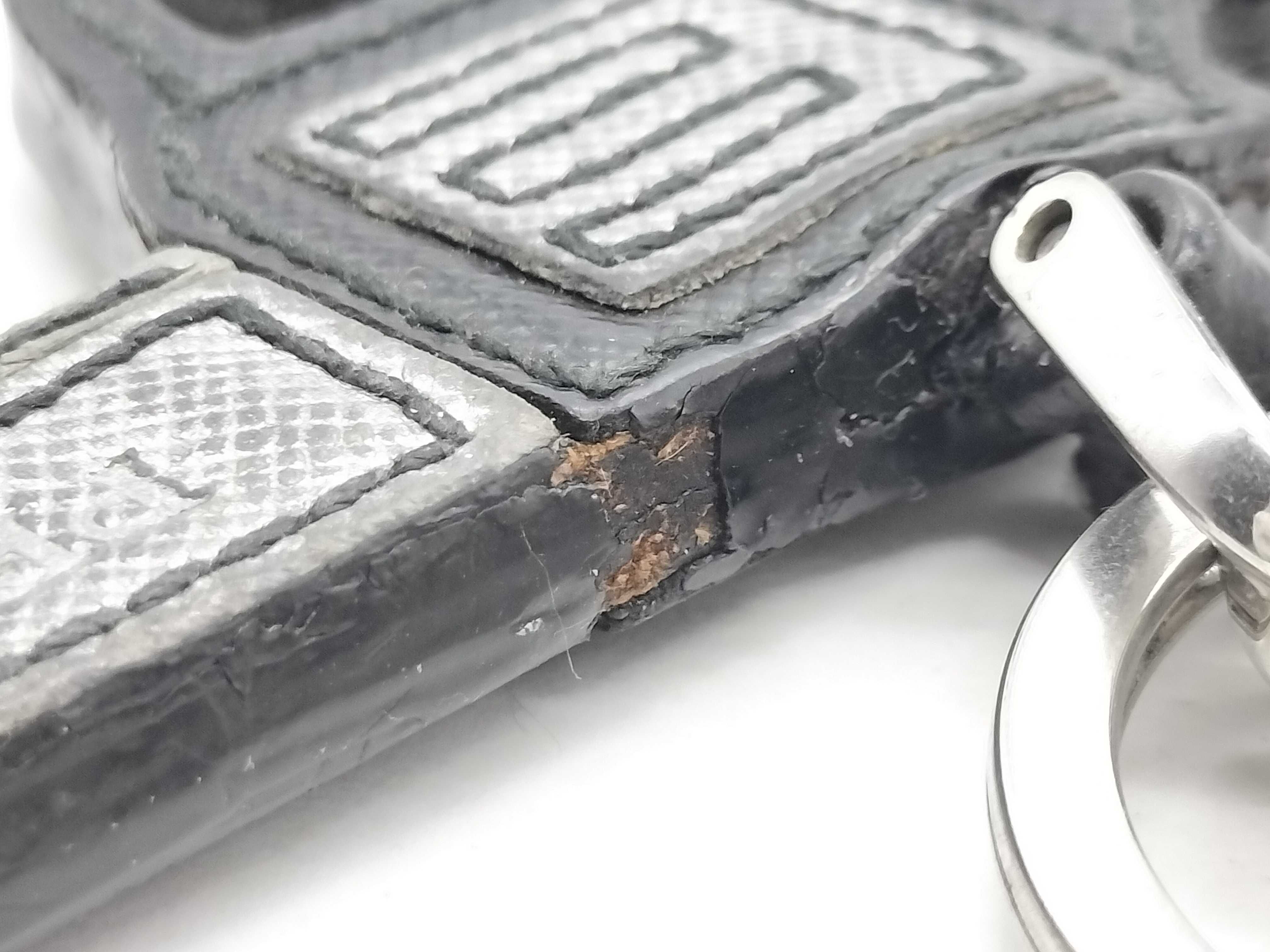 Gun Charm Key Case/Keychain — view 9