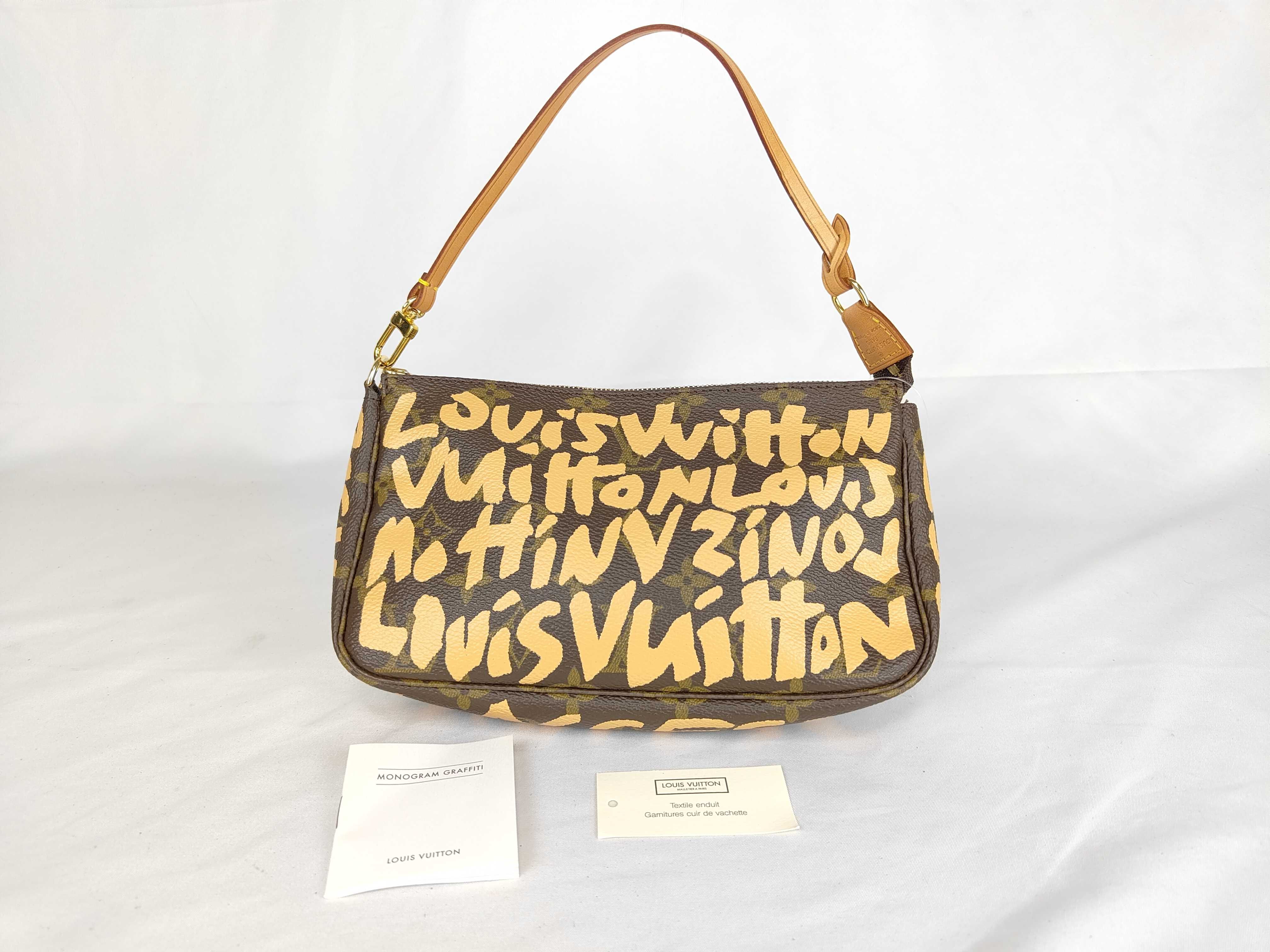 Monogram Graffiti Pochette Accessoires Pouch