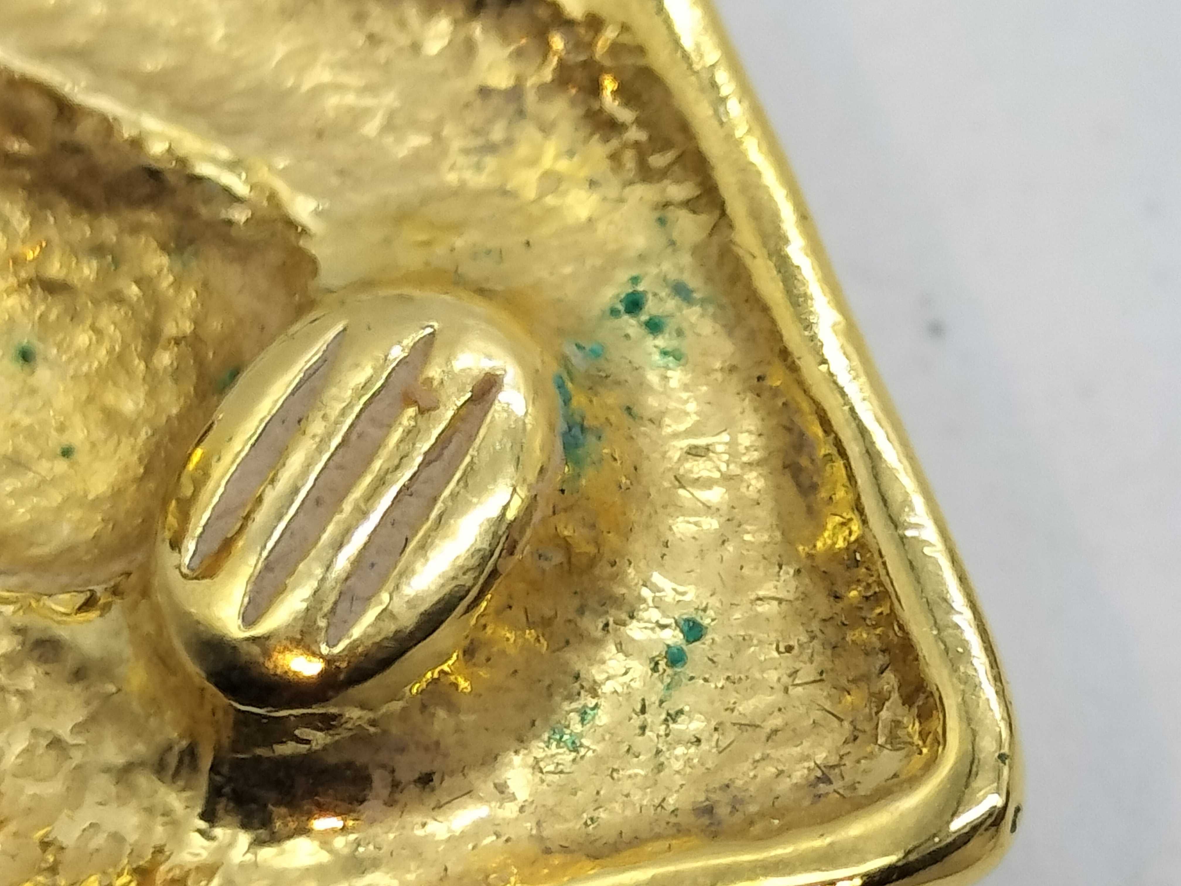 97P Coco Mark Earrings — view 8