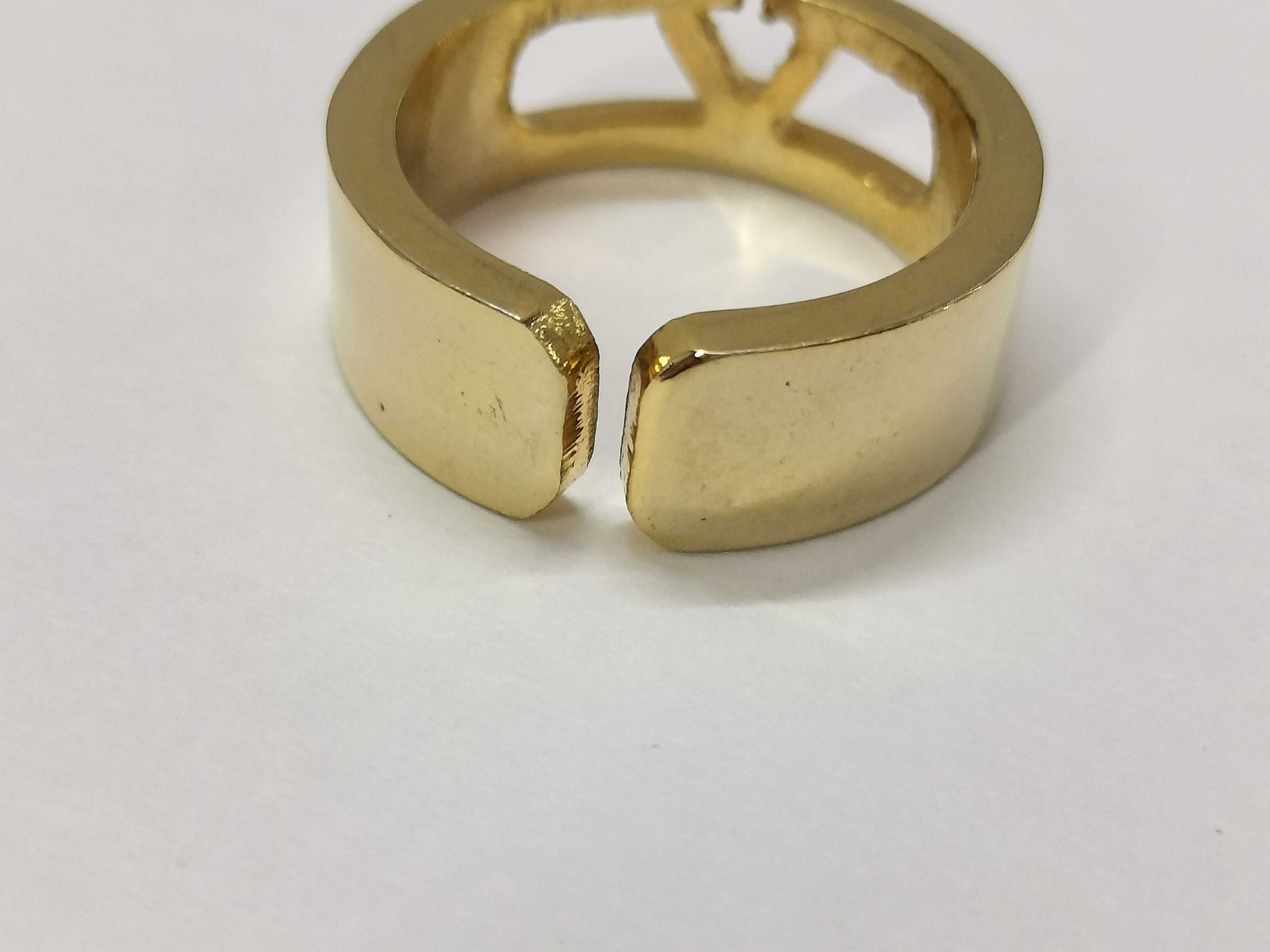 Gold Metal Ring, Size 12 — view 9