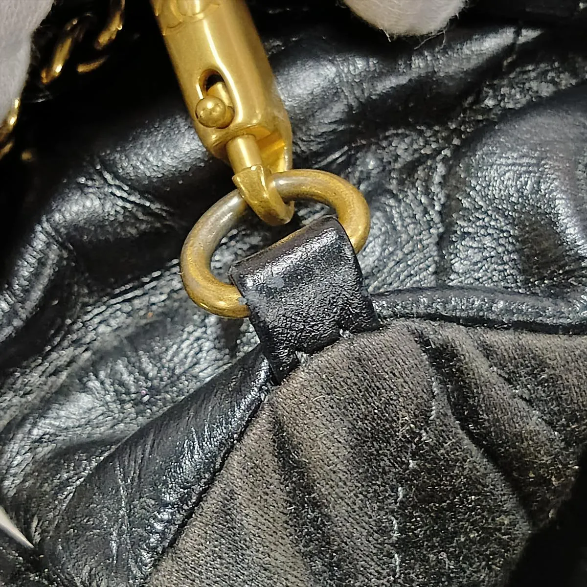 22 Mini Shiny Calfskin 2-Way Shoulder Bag Black Gold Hardware UXX5H0N7 Random Plate AS3980 — view 14