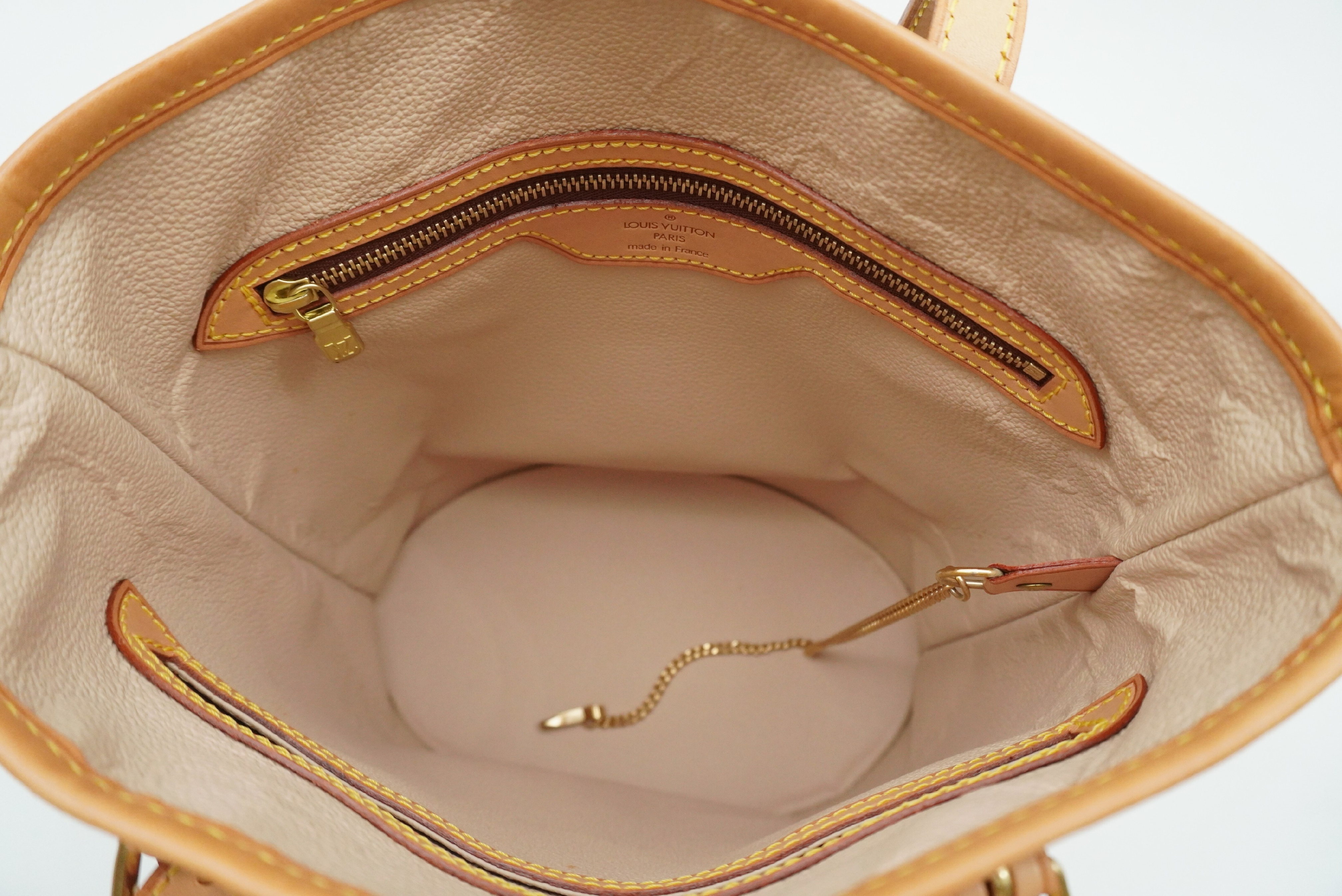 Monogram Bucket PM M42238 Tote Bag — view 13
